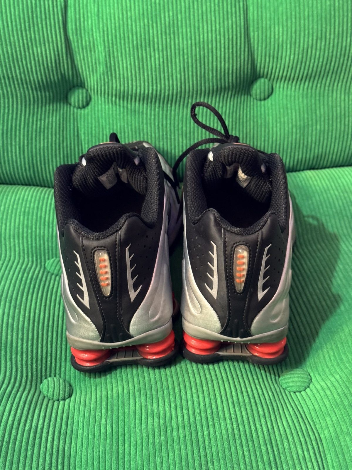 Nike Nike Shox R4 (2024) Shoes Size US 10.5 / EU 43-44 - 4 Thumbnail