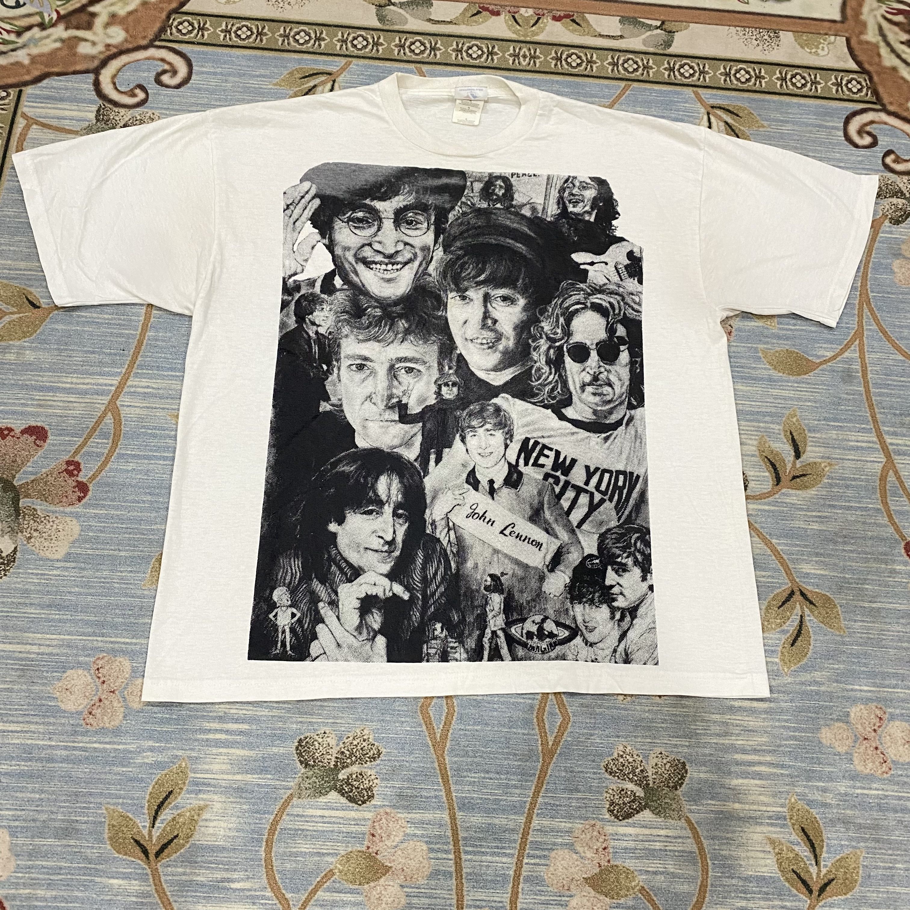Band Tees Vintage John Lennon tee 🔥 Rare 🔥 Size US XL / EU 56 / 4 - 2 Thumbnail