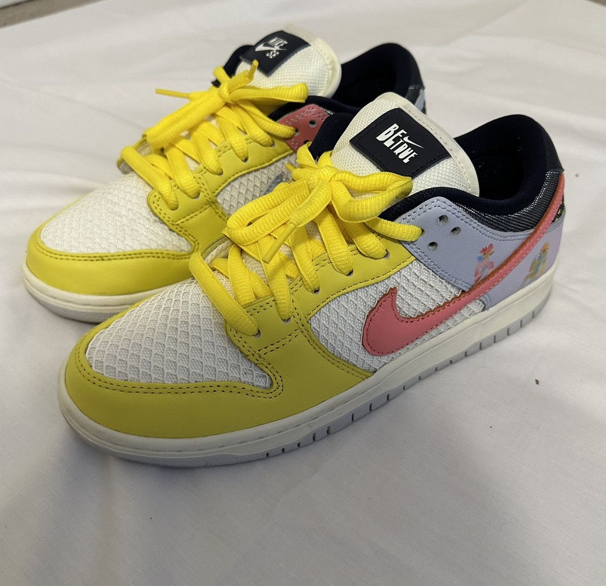 Nike Nike SB Dunk Low BeTrue Size US 8 / EU 41 - 1 Thumbnail