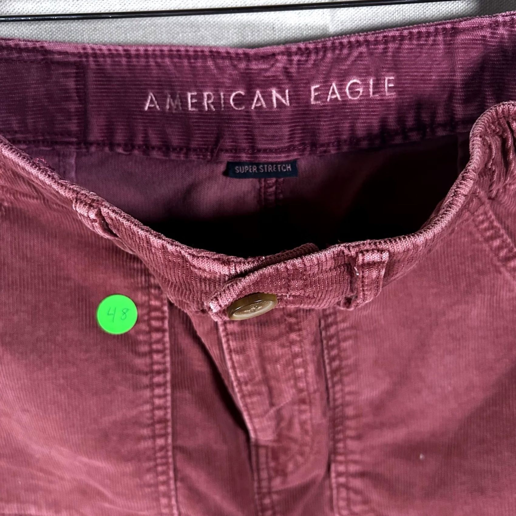 American Eagle Outfitters American Eagle Corduroy Mini Skirt Women 2 Maroon Super Stretch High Waist Skirt Size 26" / US 2 / IT 38 - 4 Thumbnail