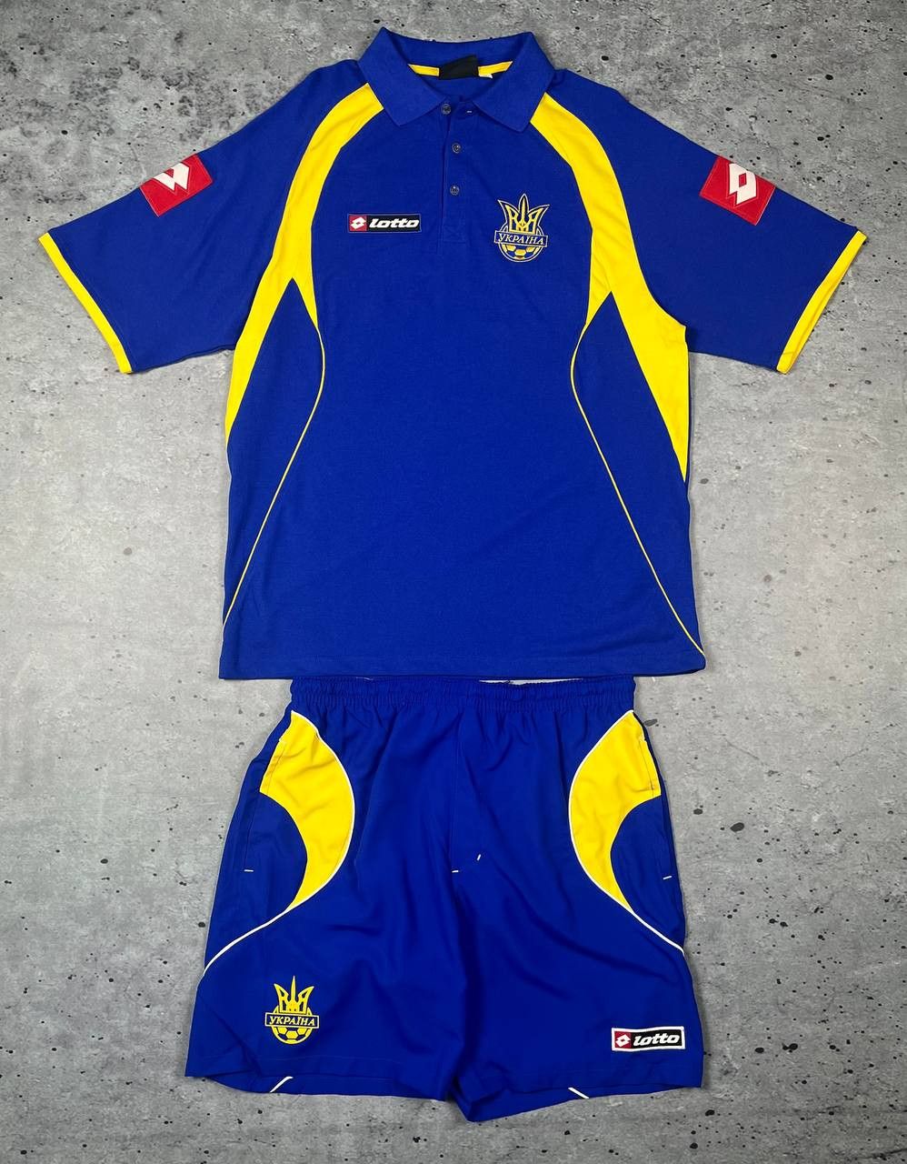 UKRAINE 2004 2006 PRE MATCH SUIT POLO SHIRT SHORTS LOTTO
