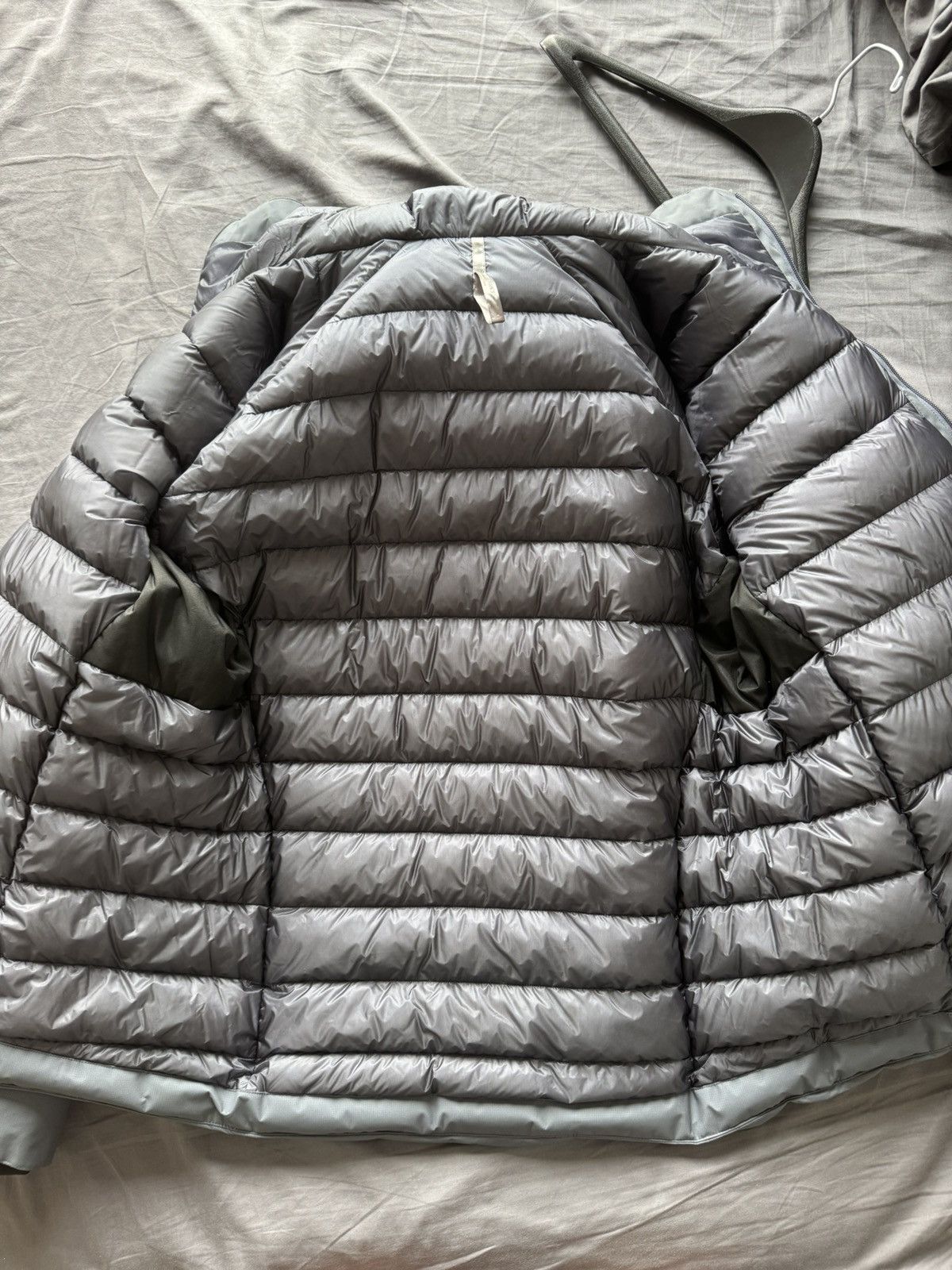 Veilance Arcteryx Veilance Altus Down Jacket Size US L / EU 52-54 / 3 - 4 Thumbnail