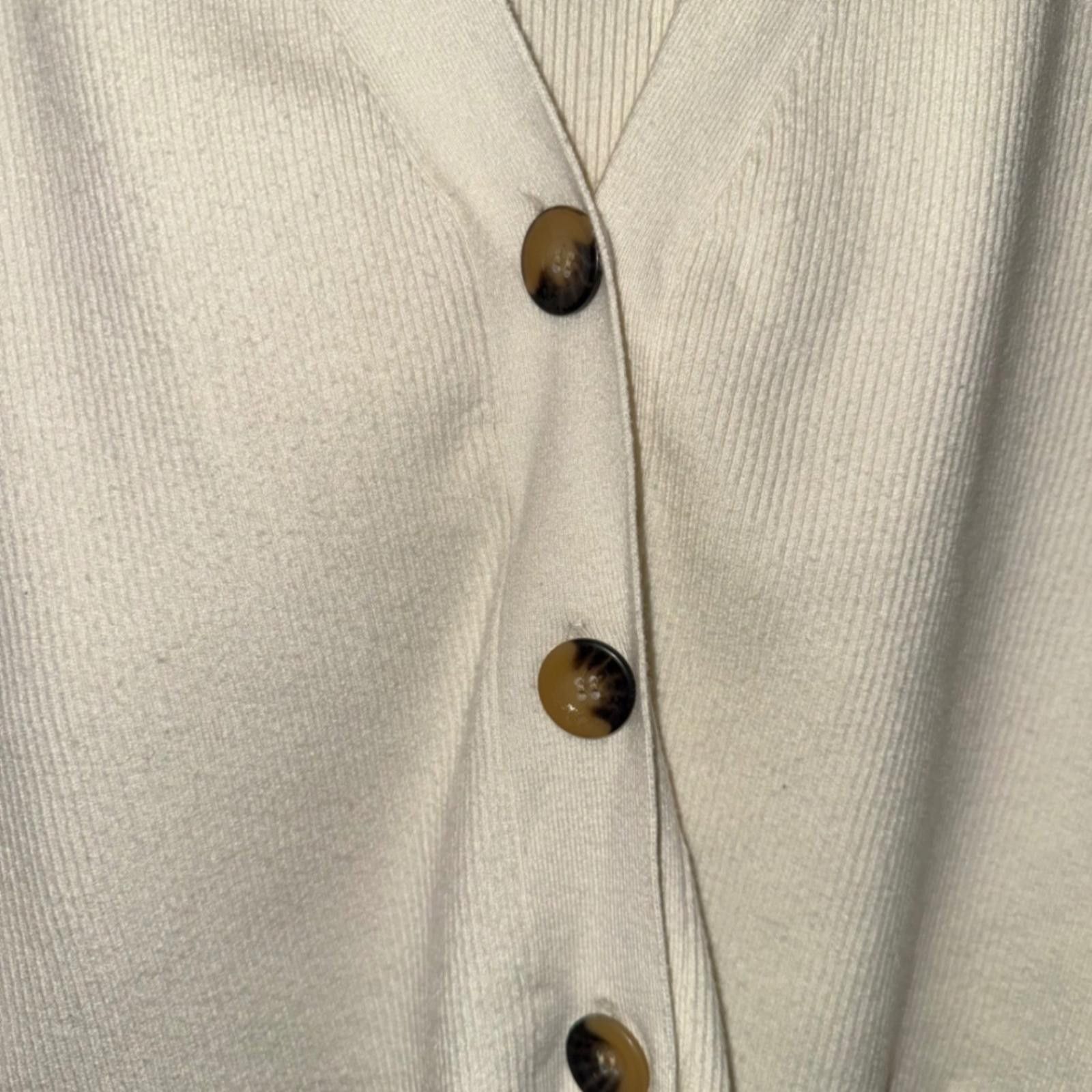 Zara Zara Girls Cream Ribbed Knit Button Cardigan Sweater 11-12 Size XL / US 12-14 / IT 48-50 - 5 Thumbnail