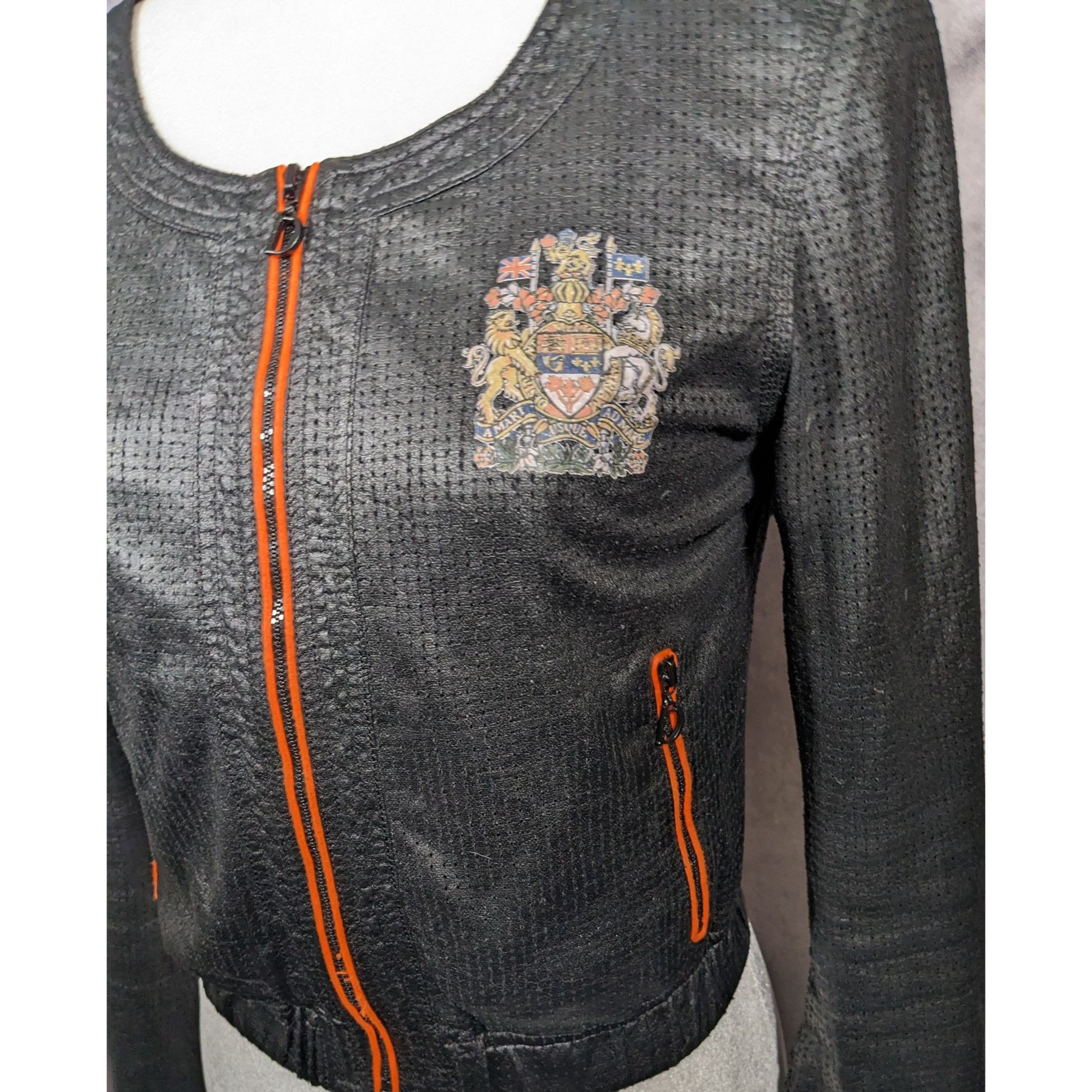 Other DGVI Black Casual Jacket With Printed Royal Crest Accents Si Size S / US 4 / IT 40 - 7 Thumbnail