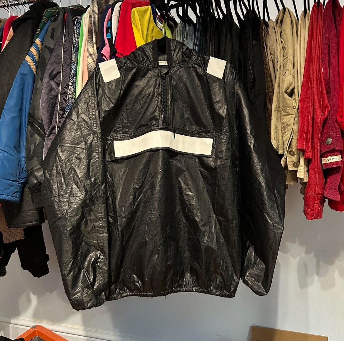 Givenchy Givenchy Paris AW/2015 Tisci Period Anorak Size US M / EU 48-50 / 2 - 2 Thumbnail