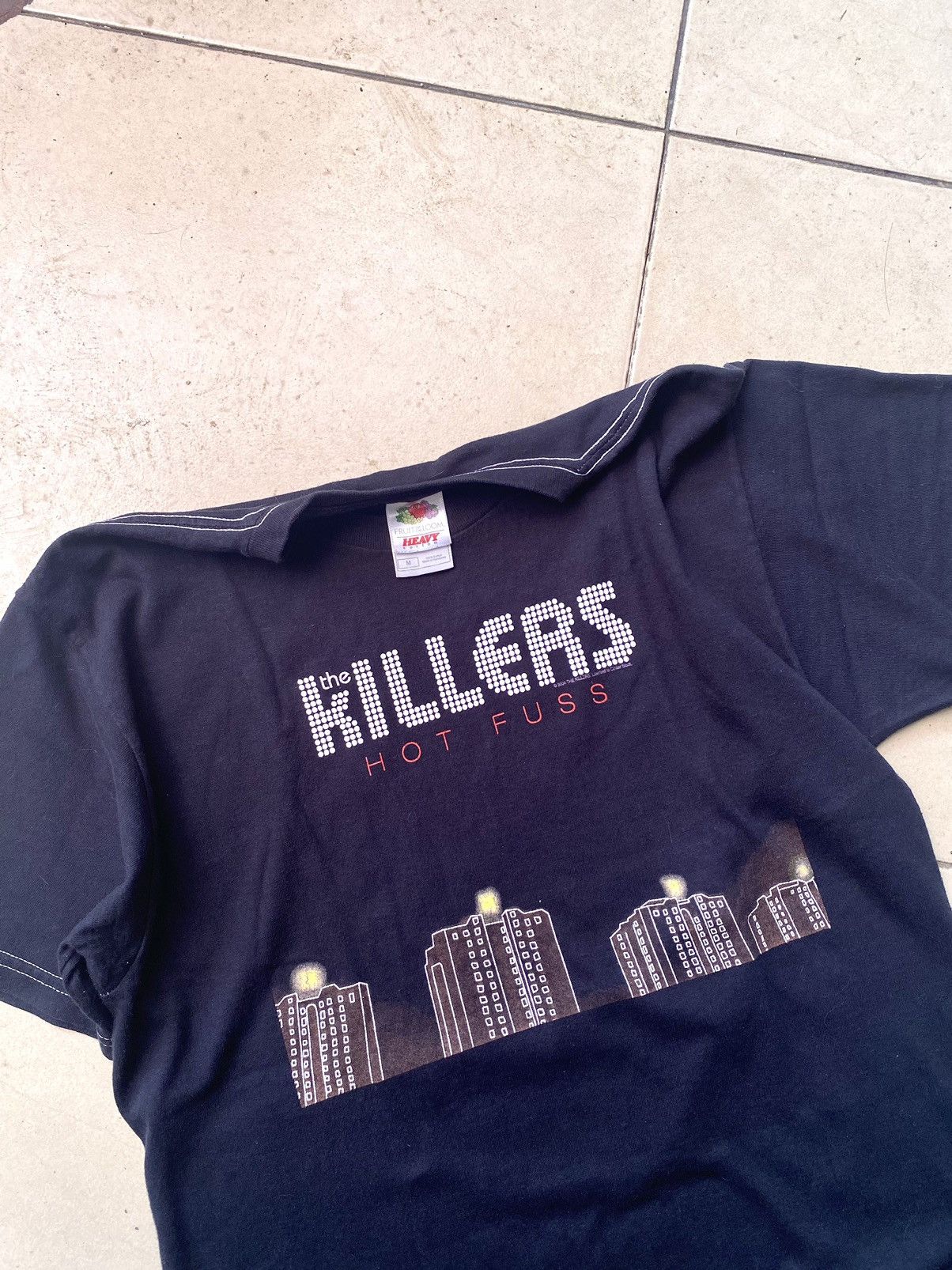 Band Tees Vintage 2004 The Killers Hot Fuss Album Cover Shirt Size US M / EU 48-50 / 2 - 2 Thumbnail