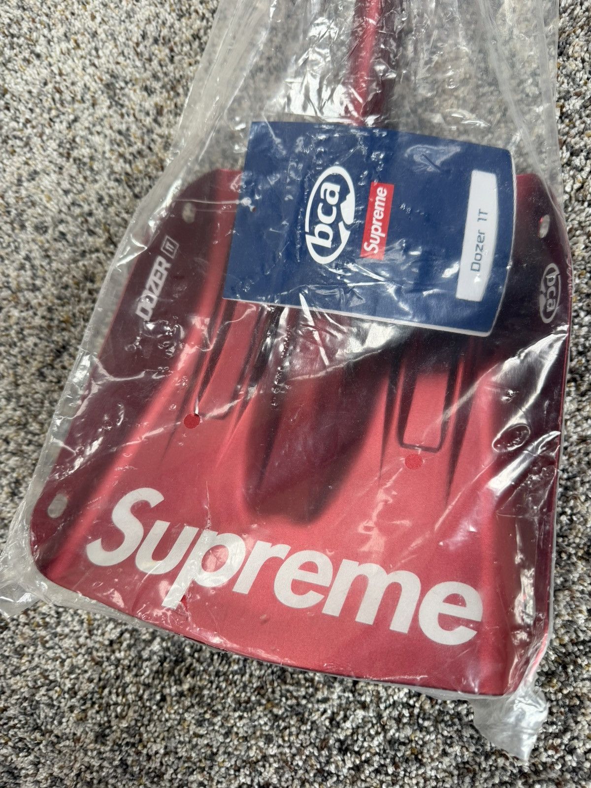 Supreme Supreme Backcountry Access Snow Shovel Red FW22 Size ONE SIZE - 11 Thumbnail