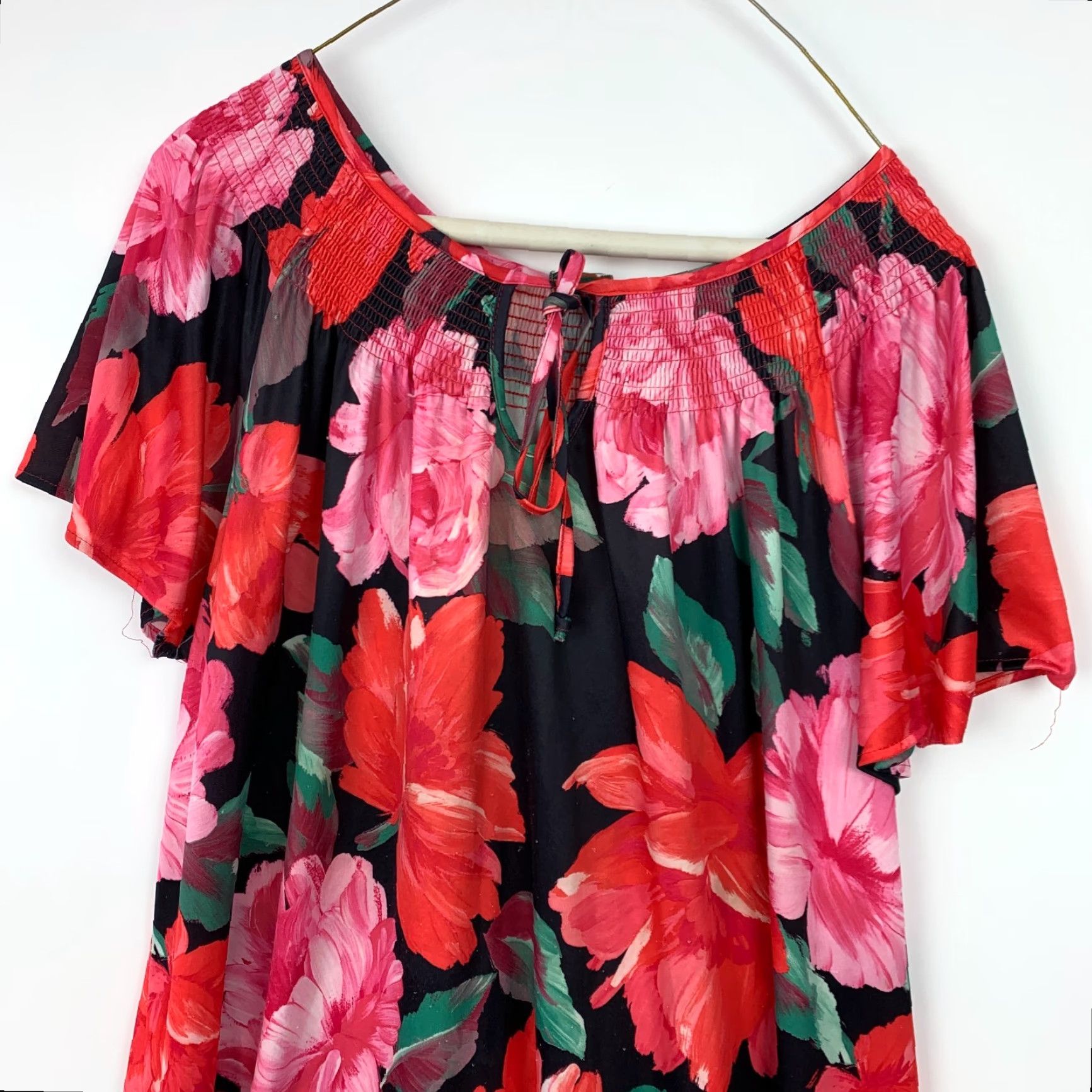 Vintage VINTAGE Village Rose Floral Nightgown Muumuu Caftan Oversized Red 1980s Polyester Womens Size ONE SIZE - 2 Thumbnail