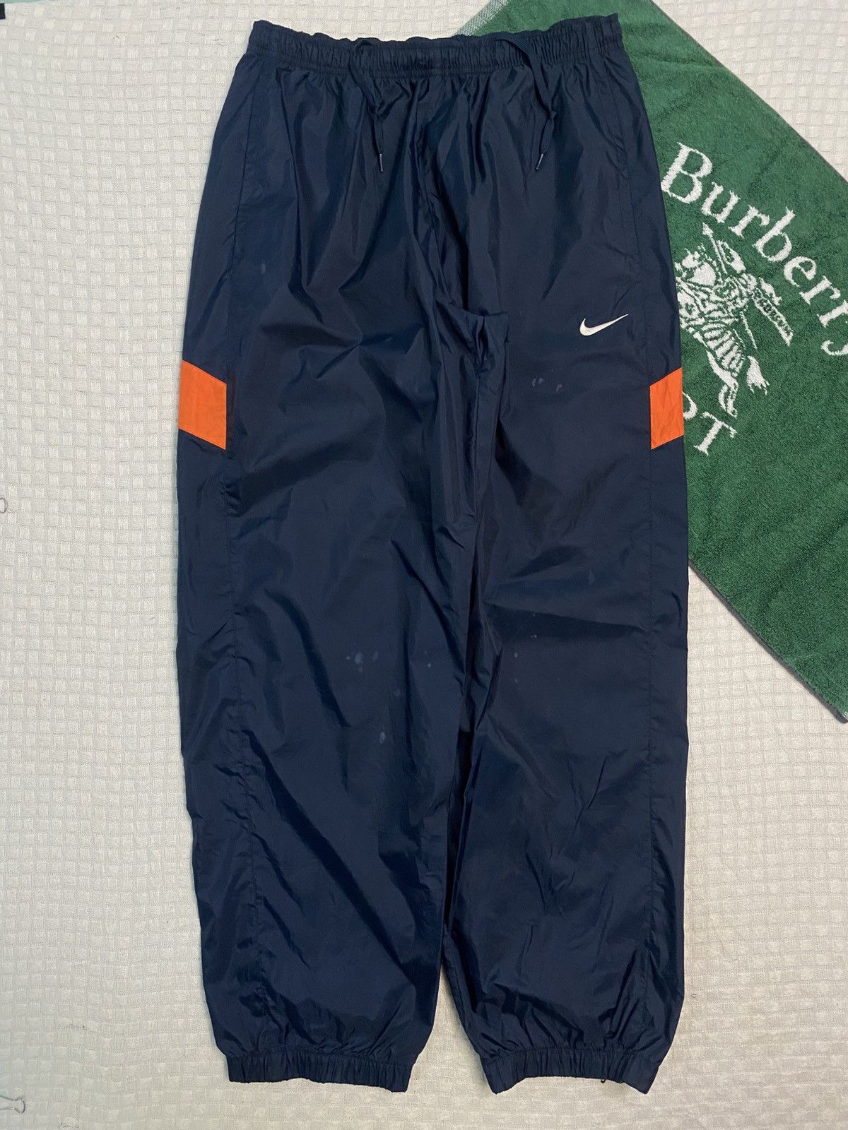 Carhartt Wip × Nike VINTAGE NIKE 90S BAGGY WIDE LEG SWOOSH TRACK PANTS Y2K Size US 38 / EU 54 - 1 Thumbnail