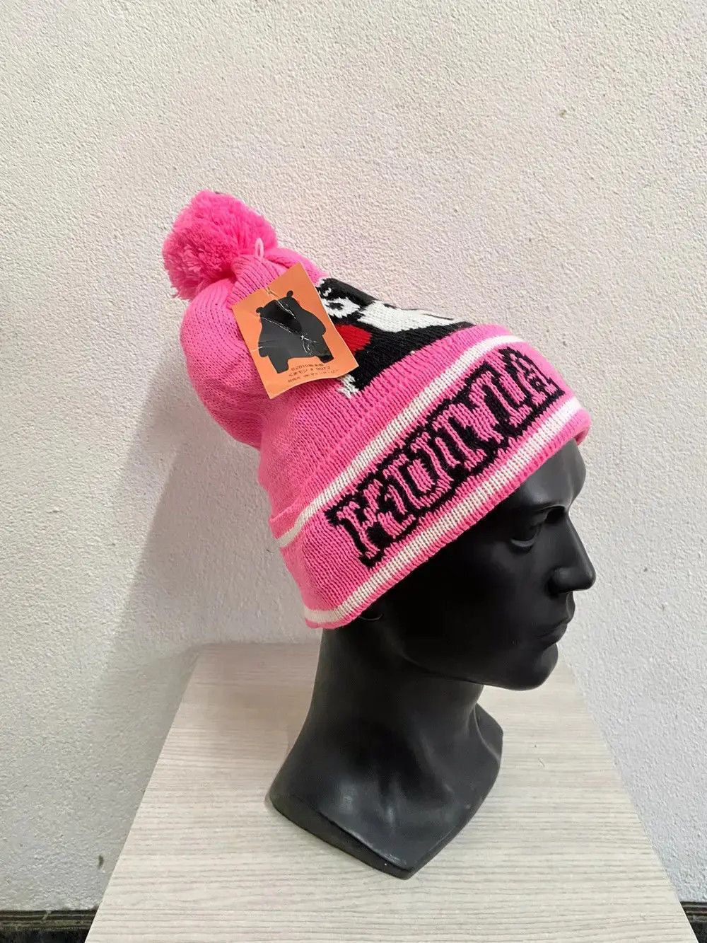 Cartoon Network × Vintage Kumamon Big Logo Bobble Beanie Hat Size ONE SIZE - 2 Thumbnail