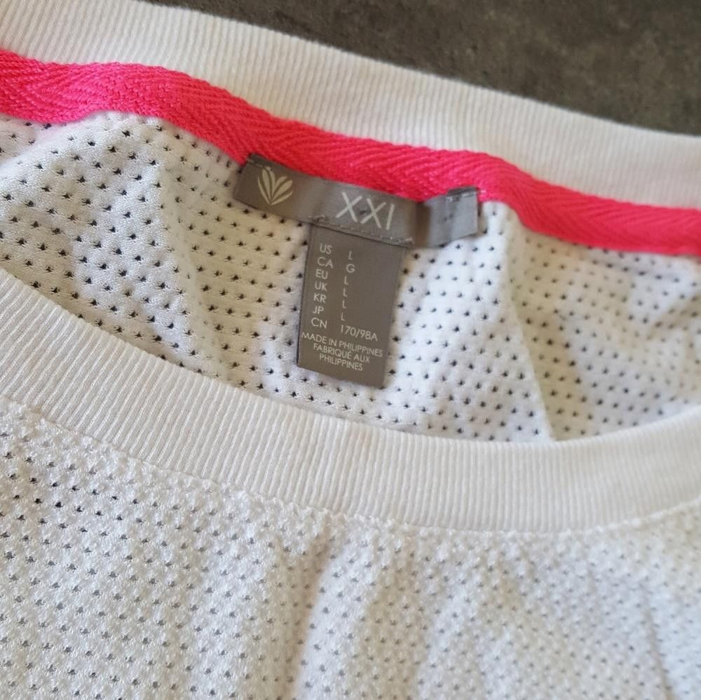 Forever 21 White Pink Perforated F21 Long Sleeve Size L / US 10 / IT 46 - 3 Thumbnail