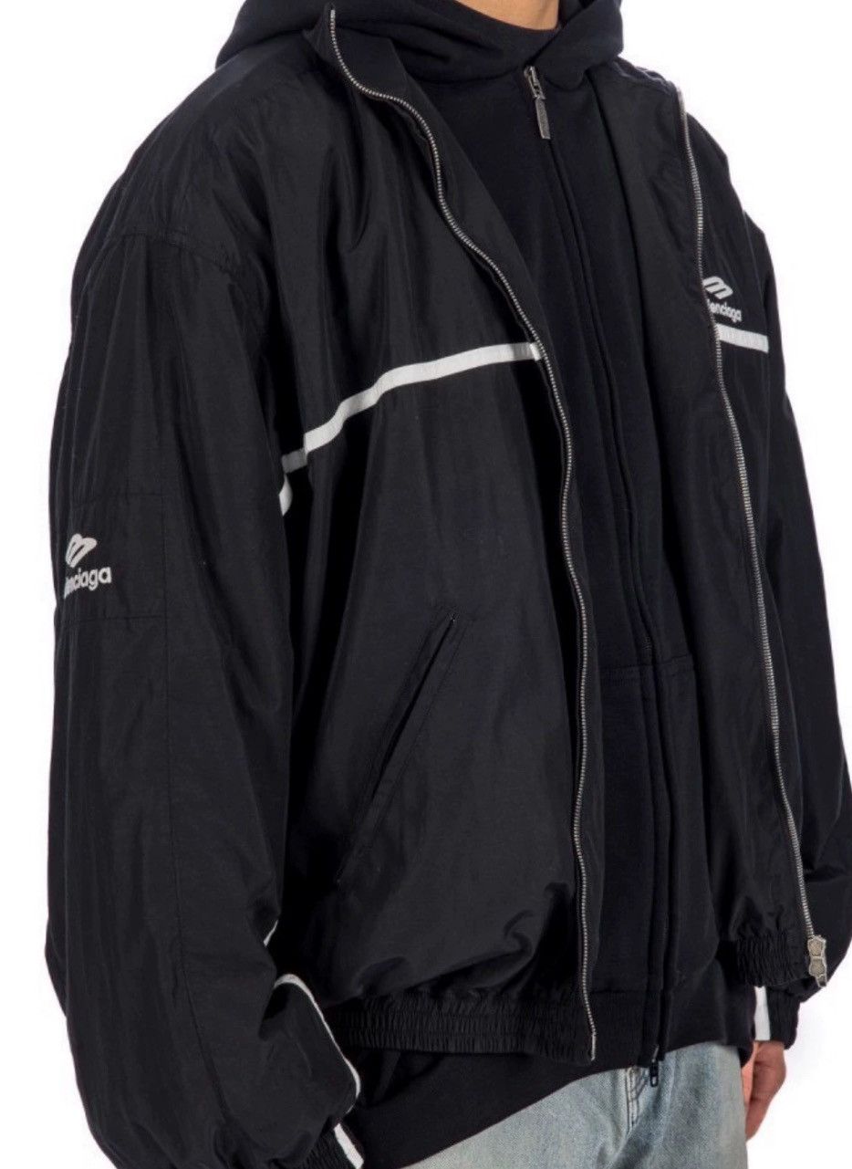 Balenciaga Balenciaga 24ss 2-in-1 Poplin 3 Bsports Zip H 2412-Nextarrow Size US XL / EU 56 / 4 - 7 Thumbnail