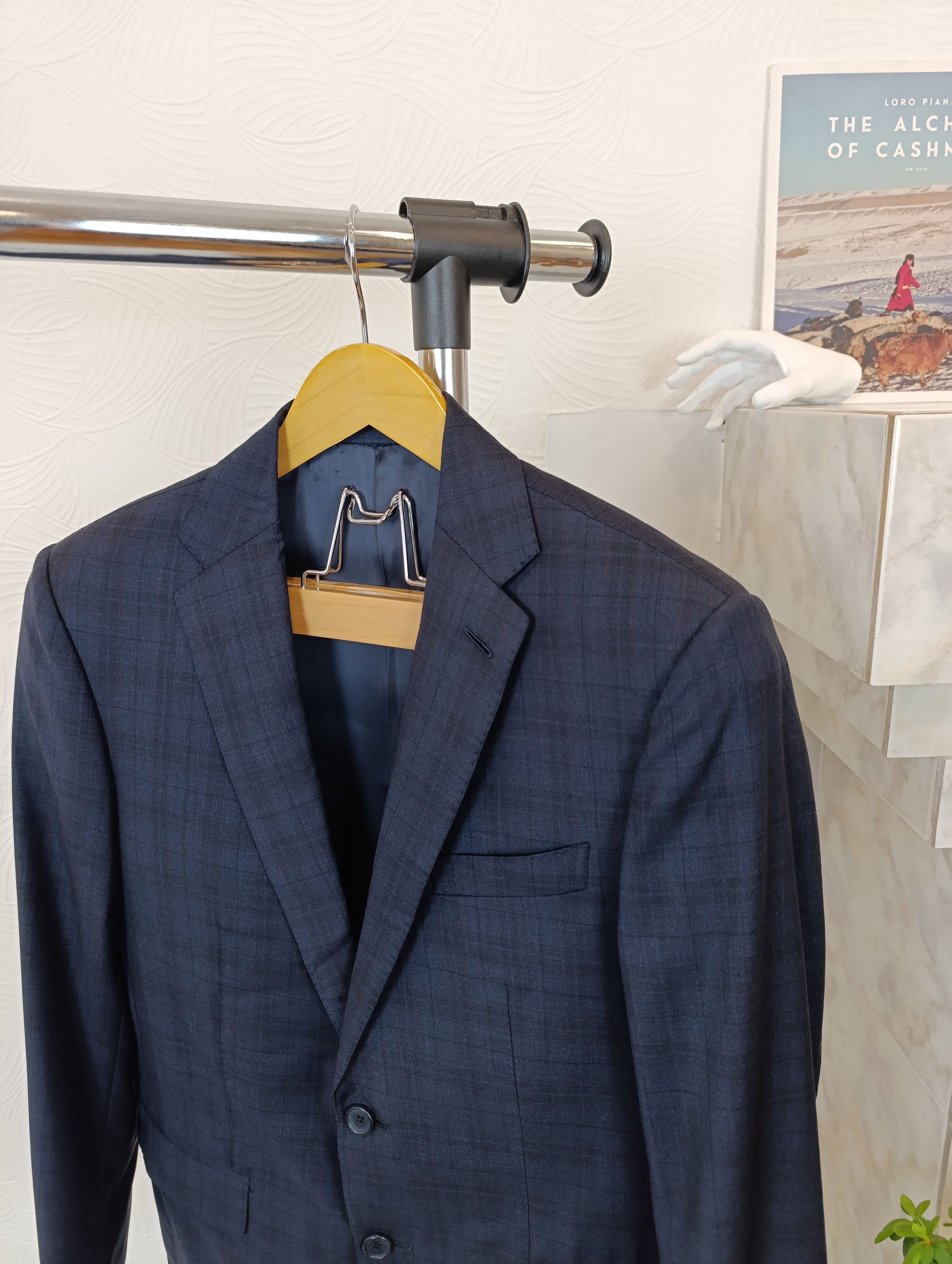 Caruso RAFFAELE CARUSO SUIT BY LORO PIANA TASMANIAN SUPER 150 WOOL Size 48R - 3 Thumbnail