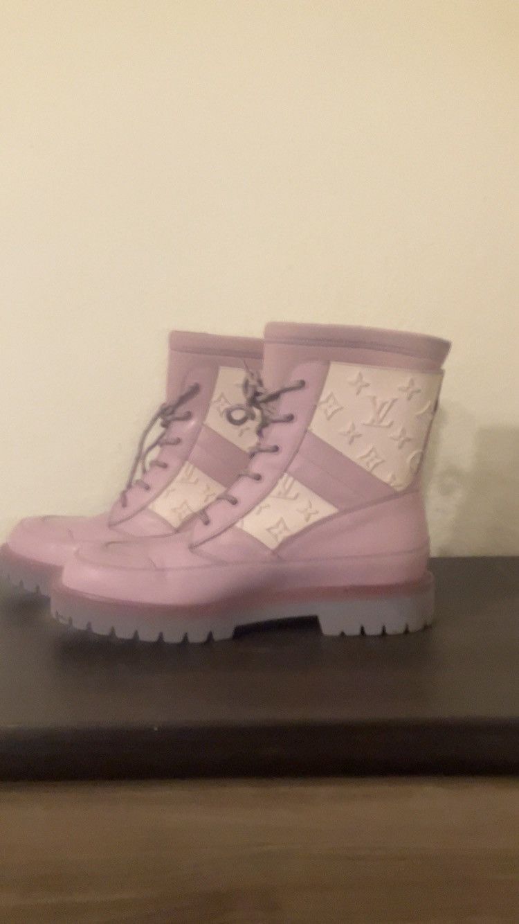 Louis Vuitton Louis Vuitton Pink/White Monogram Boots Size US 9 / EU 42 - 2 Thumbnail