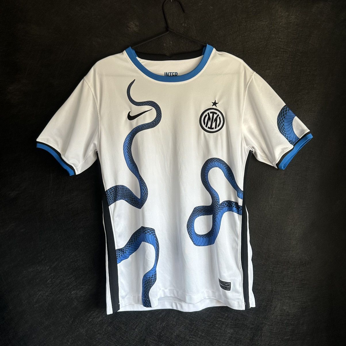 Nike Inter Milan Away Shirt 21 22 Size US L / EU 52-54 / 3 - 1 Thumbnail