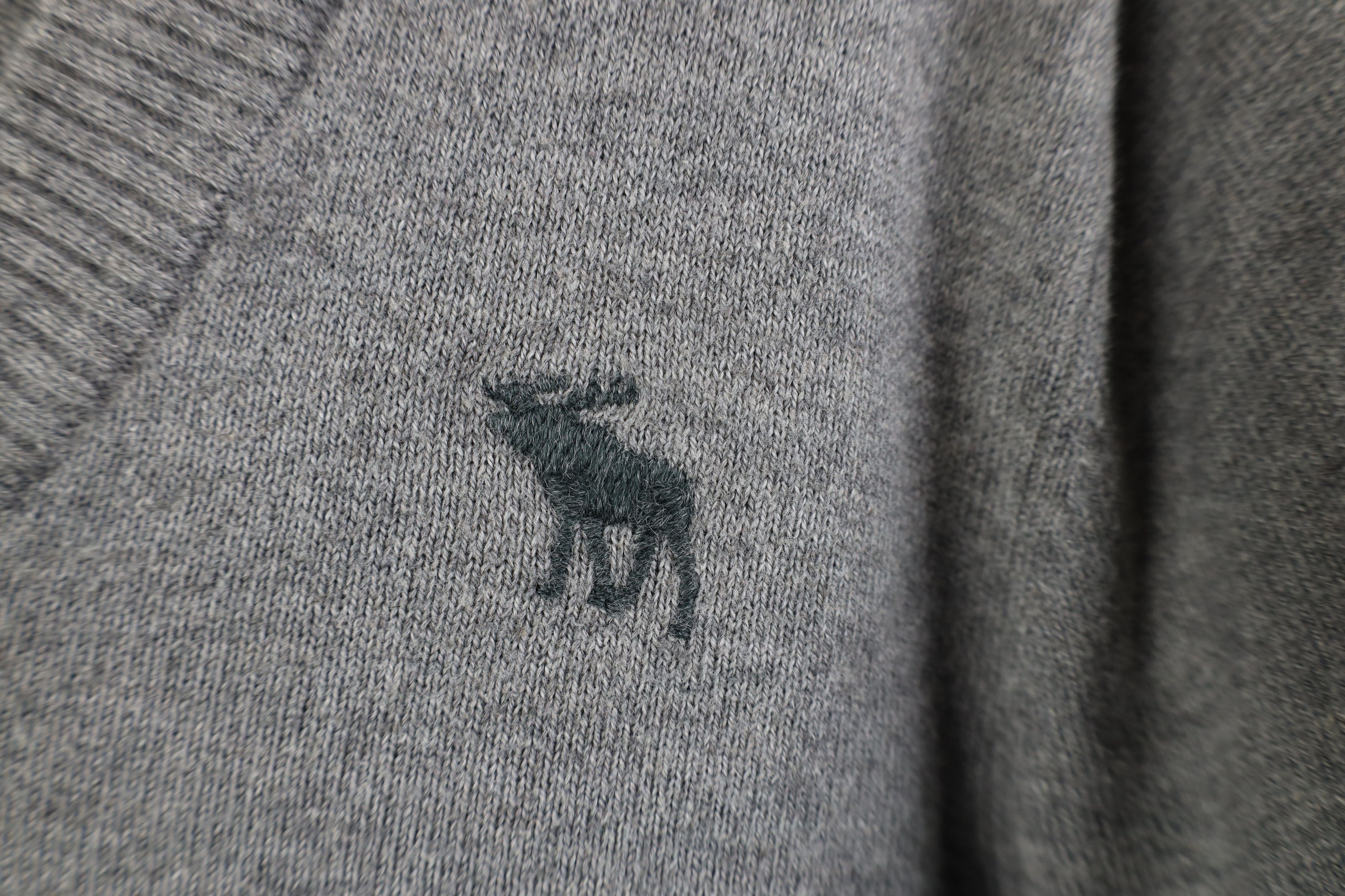Abercrombie & Fitch Vintage Y2K Abercrombie & Fitch Knit V-Neck Sweater Gray Size US L / EU 52-54 / 3 - 4 Thumbnail