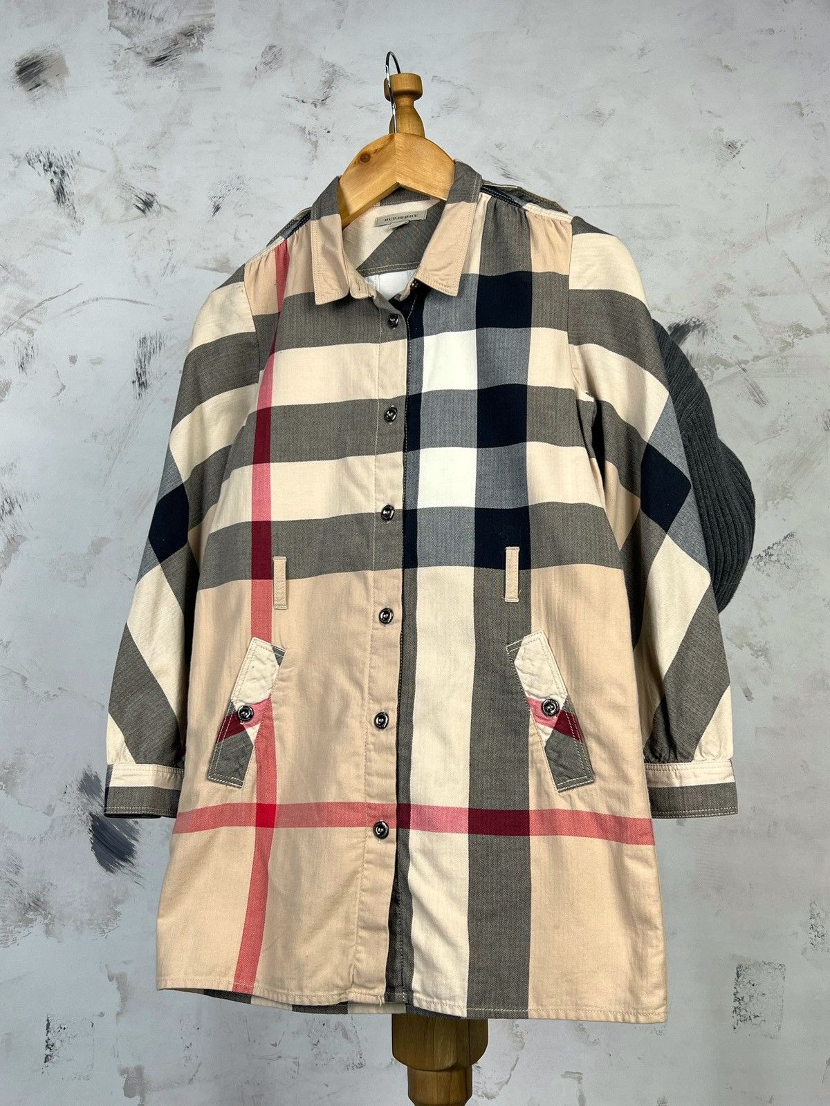 Burberry Burberry Kids Nova Check Shirt Jacket Size 8Y / 128cm Size XXS / US 00 / IT 34 - 1 Thumbnail