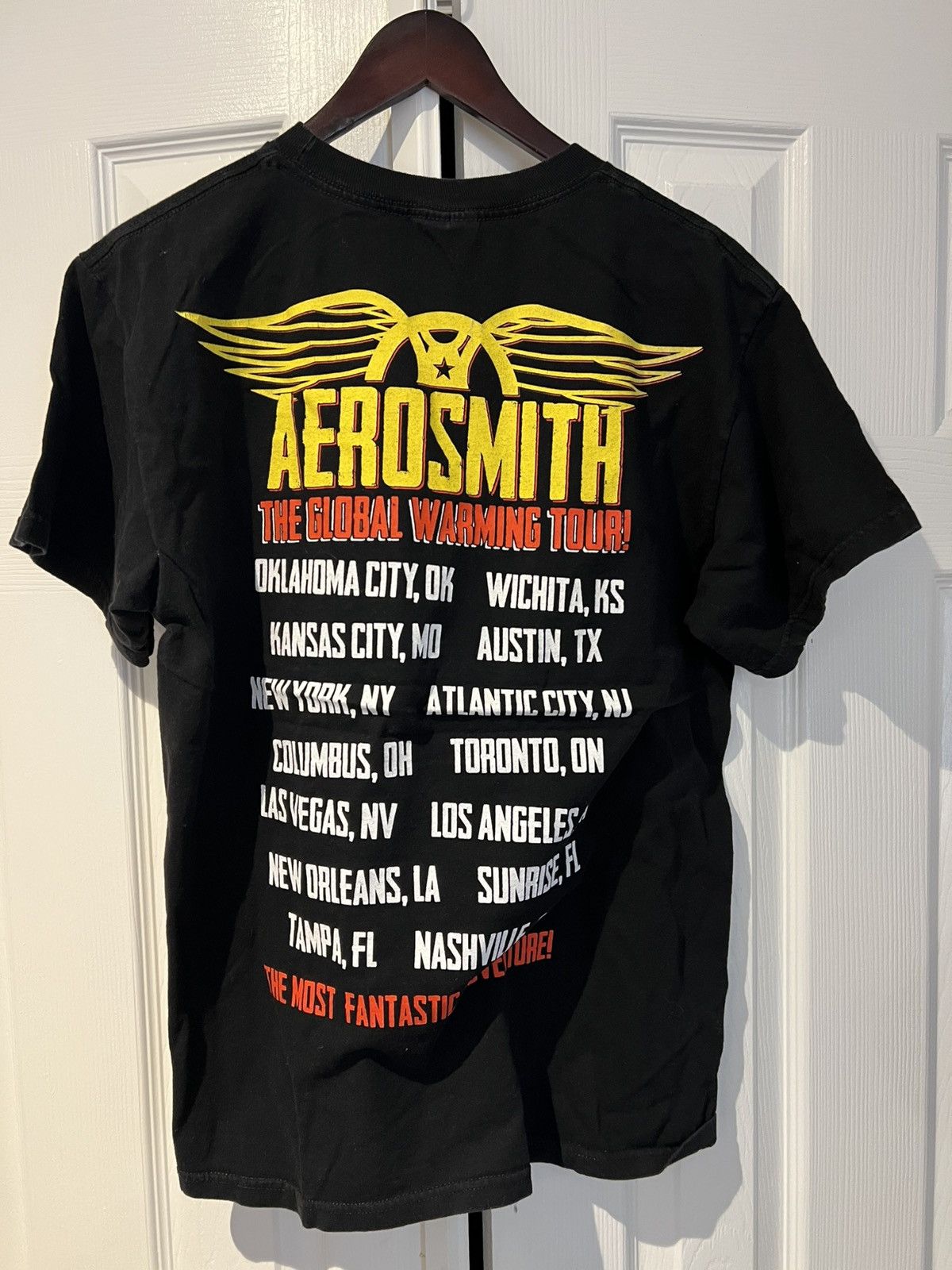 Band Tees Aerosmith tour t shirt Size US M / EU 48-50 / 2 - 4 Thumbnail