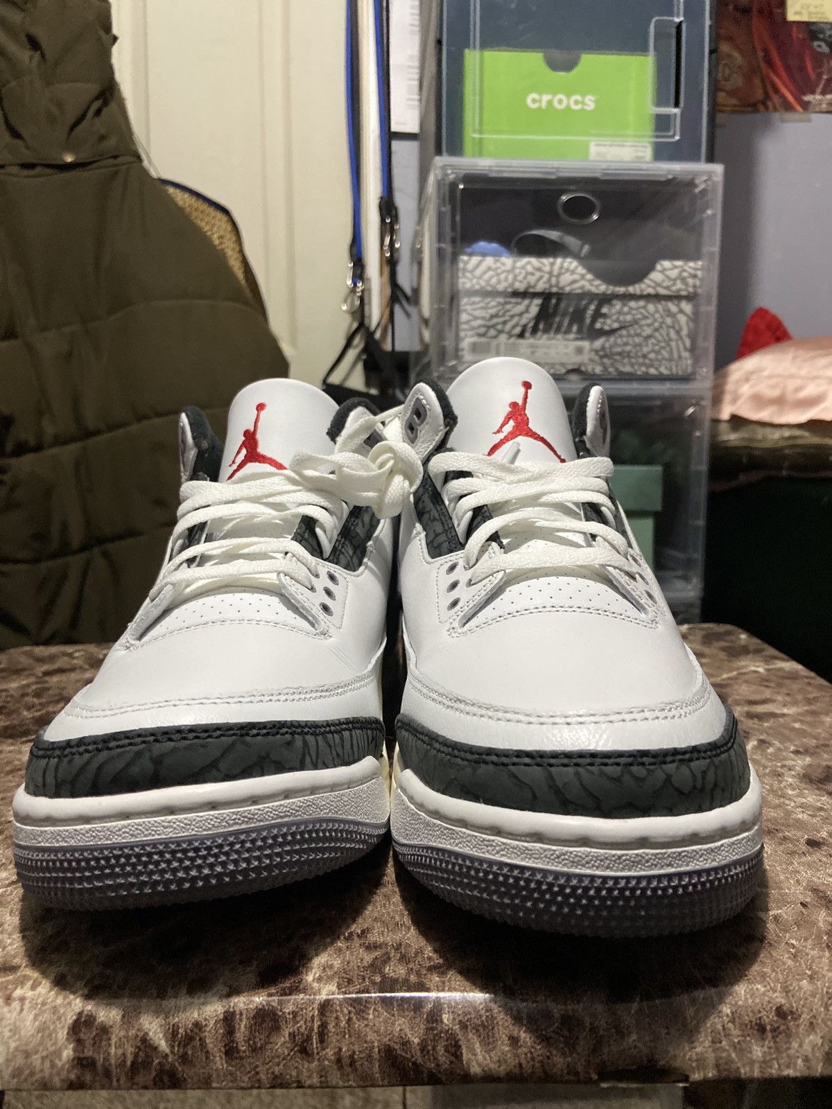 Jordan Brand Air Jordan 3 Retro 'Cement Grey' Size 11.5 Size US 11.5 / EU 44-45 - 4 Thumbnail