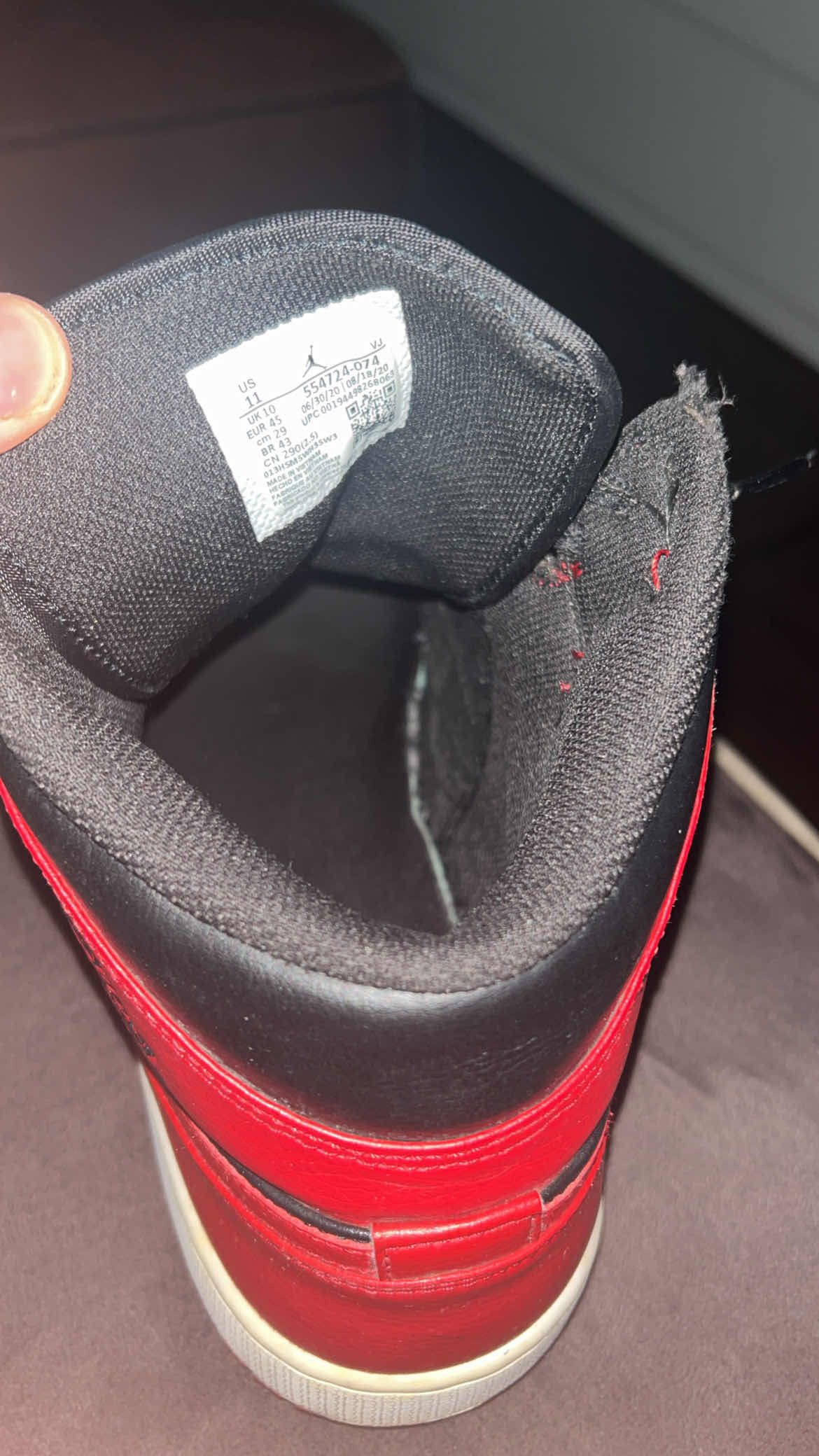 Jordan Brand jordan 1 mid banned Size US 11 / EU 44 - 6 Thumbnail