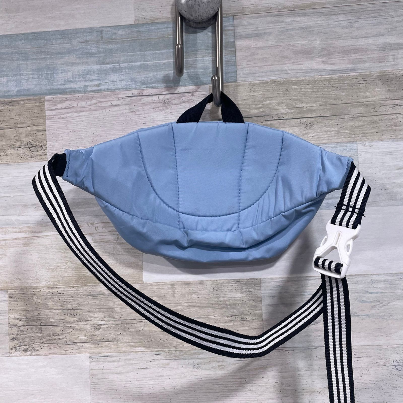Adidas Adidas Core Waist Pack Fanny Light Blue Zip Unisex Womens Size ONE SIZE - 2 Thumbnail