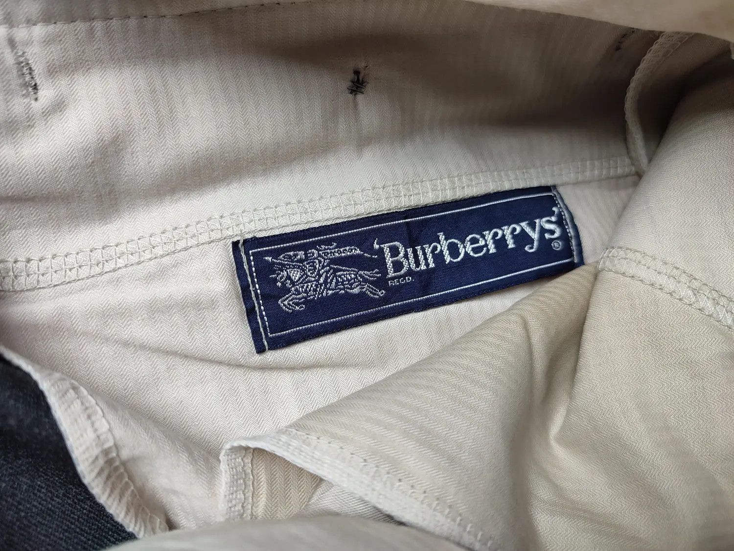 Burberry Burberry's Vintage Wool Casual Pants Size US 34 / EU 50 - 8 Thumbnail