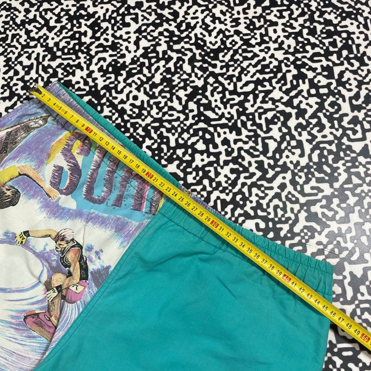 Vintage Vintage 90s Art Surf Hawaiian Style Retro Shorts Size US 32 / EU 48 - 9 Thumbnail