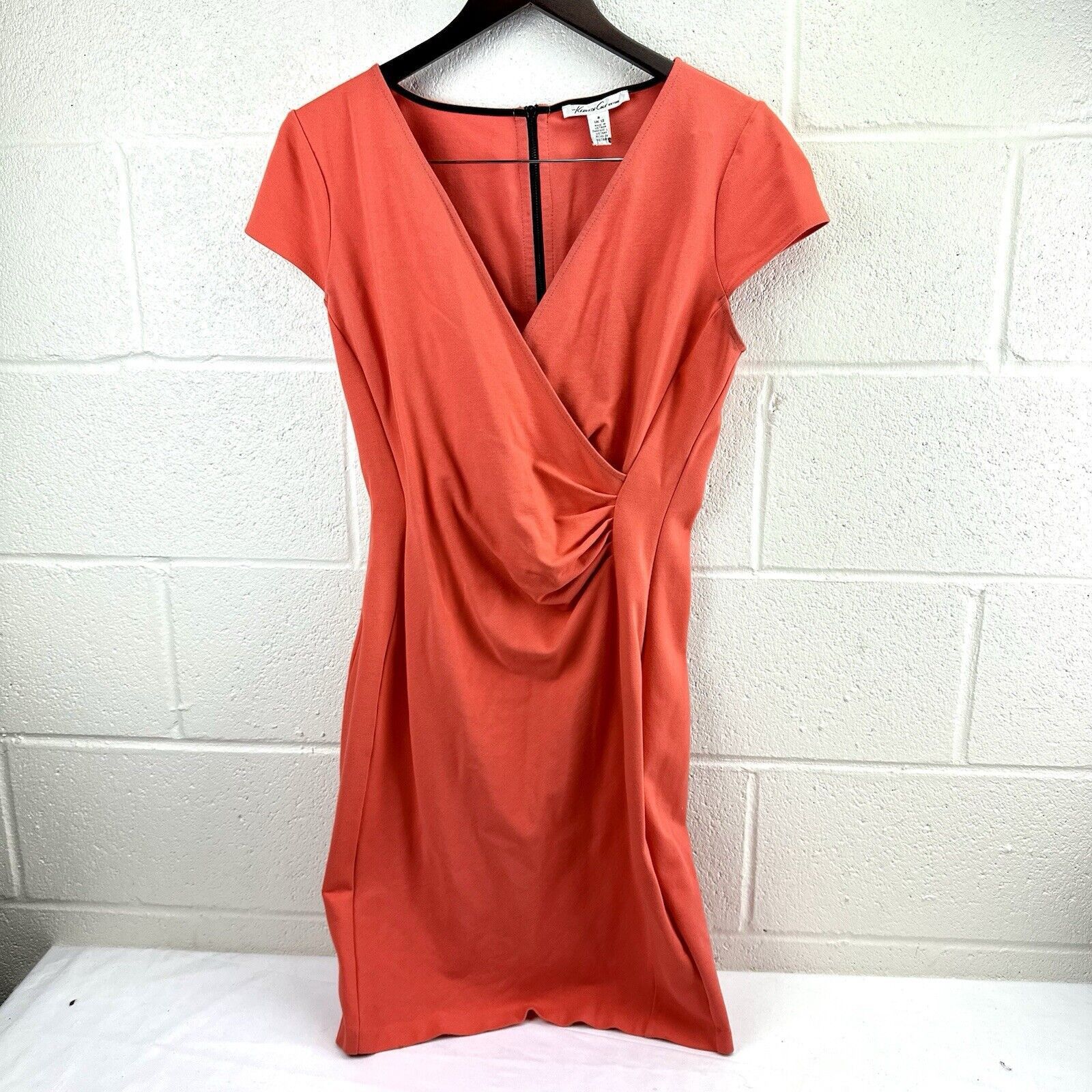 Kenneth Cole Kenneth Cole NY Stretch Exposed Zipper Cap Sleeve Dress Sz 8 Size M / US 6-8 / IT 42-44 - 1 Thumbnail