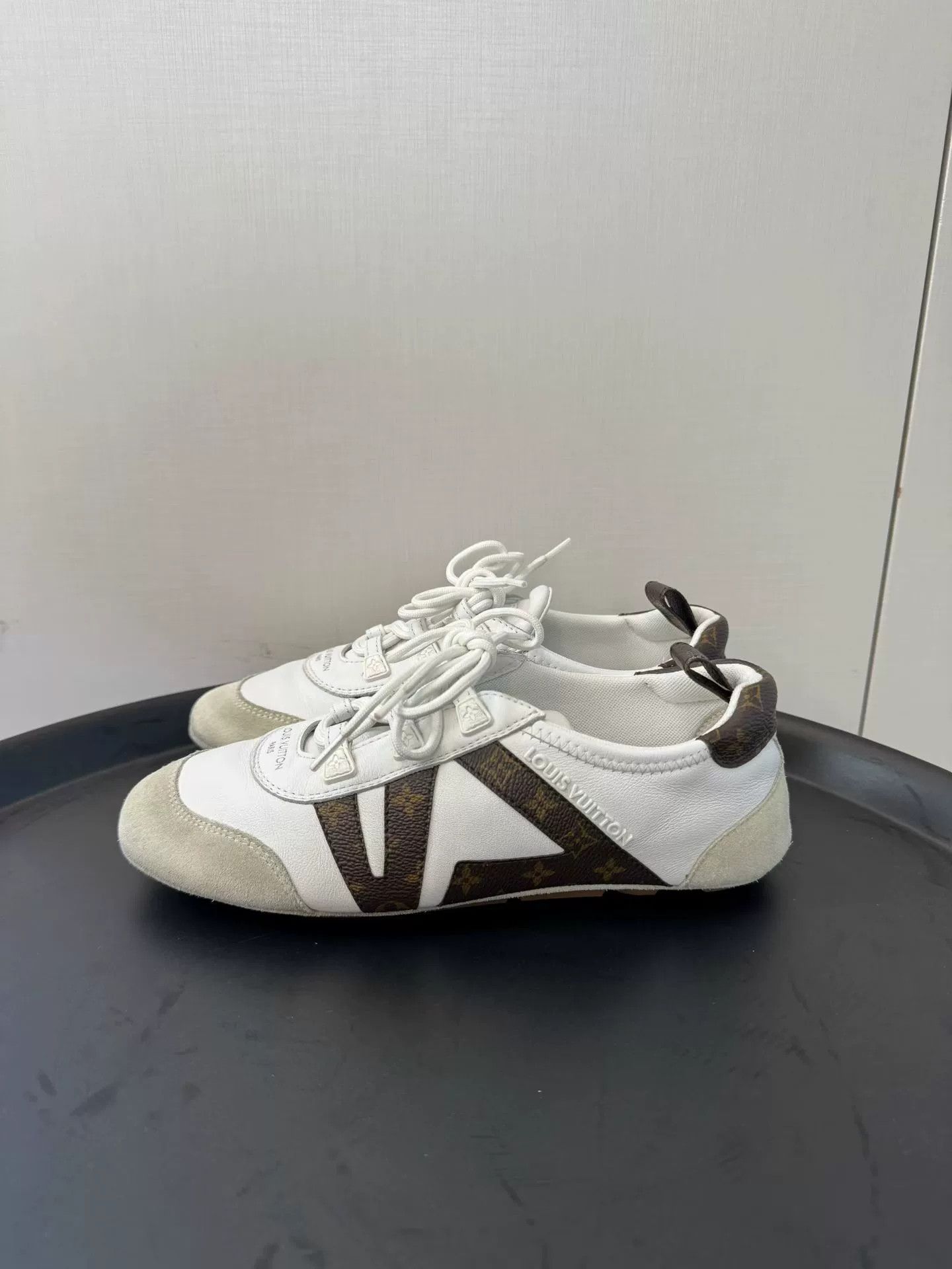 Louis Vuitton Louis Vuitton Sneakerina Low-Top Size US 5.5 / IT 35.5 - 1 Thumbnail