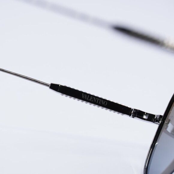 Valentino Valentino XVI VLS-100C Sunglasses Shiny Black Aviator Frame Size ONE SIZE - 6 Thumbnail