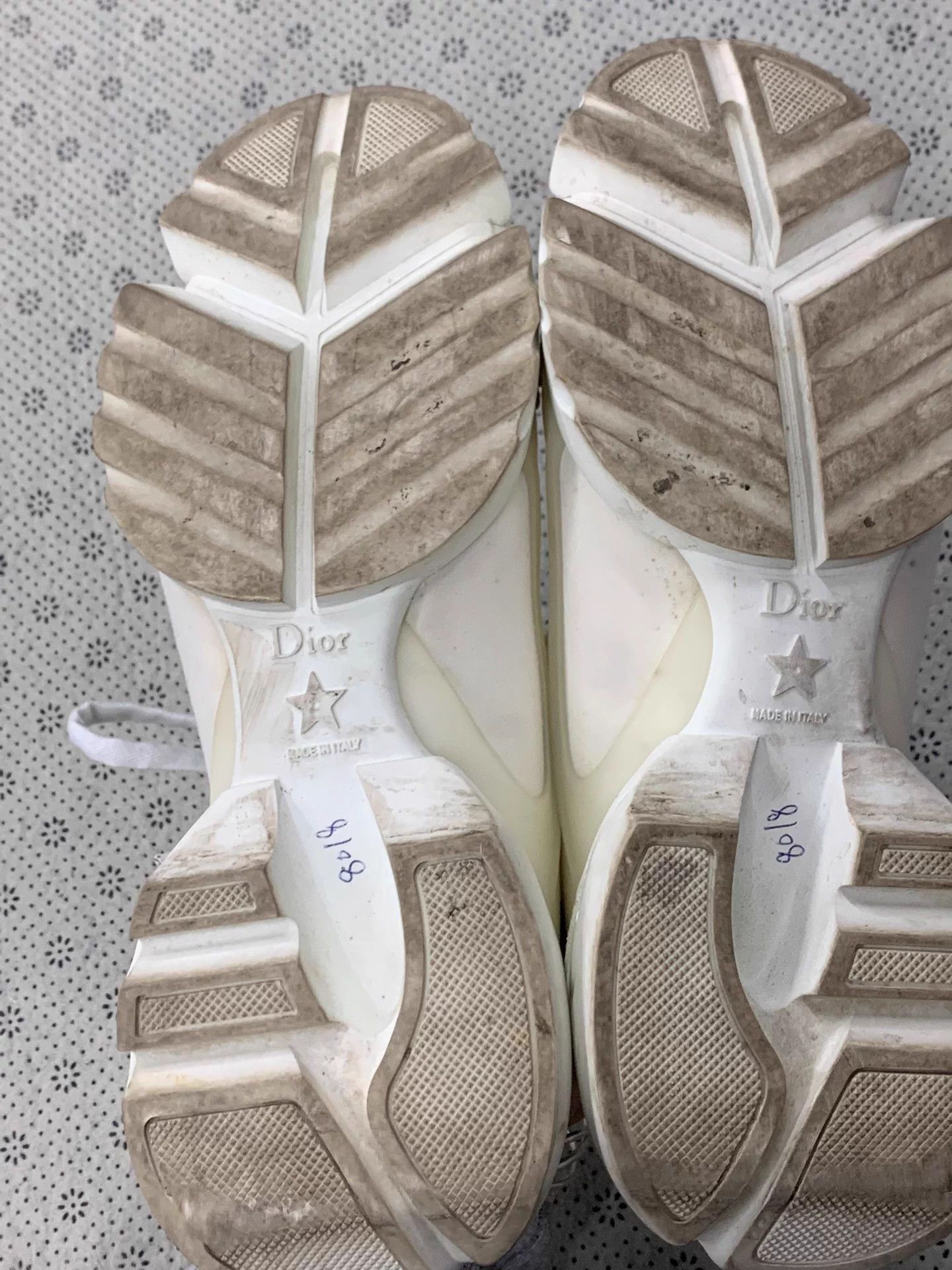 Dior Dior white dad shoe size 38 new Size US 7 / IT 37 - 4 Thumbnail