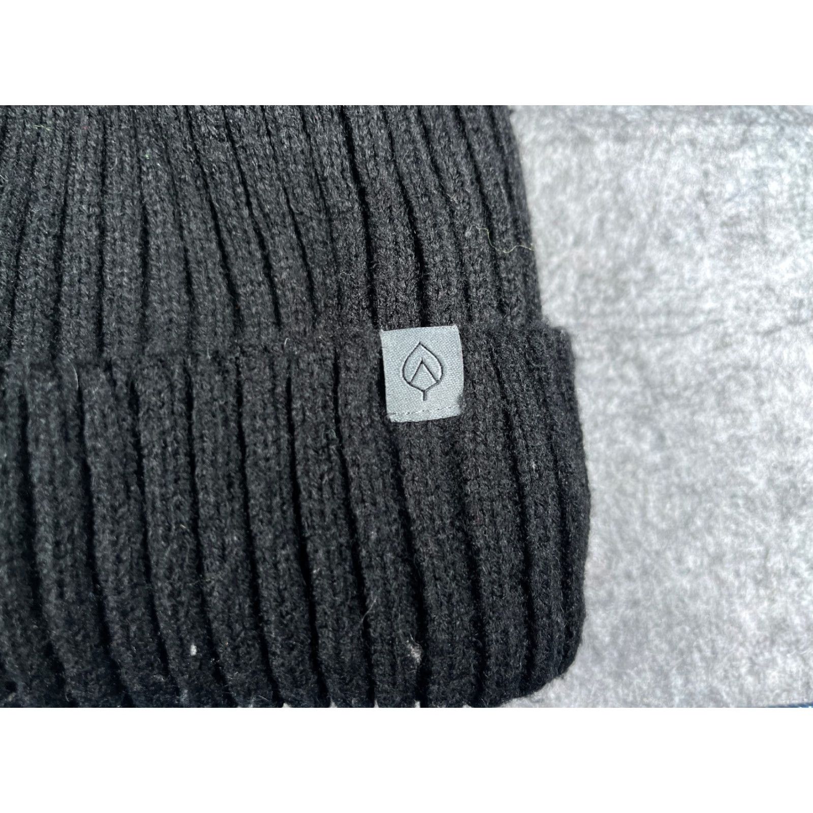 Vintage Aspen Beanie Toque Adult One Size Black Knit Acrylic Polyester Lined Ski Size ONE SIZE - 2 Thumbnail