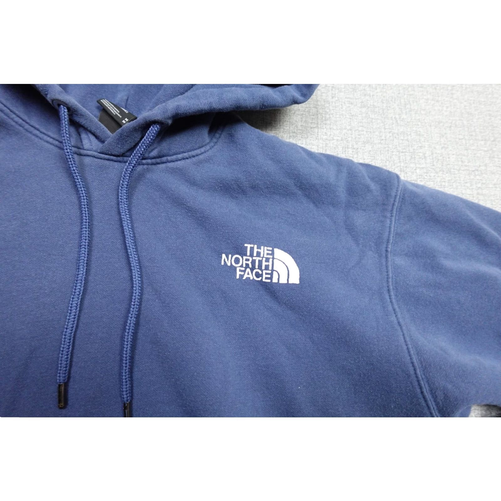 The North Face The North Face Hoodie Womens M Blue Kangaroo Pocket Pullover Fleece Embroidered Logo Casual Everyday Sweatshirt Size M / US 6-8 / IT 42-44 - 2 Thumbnail