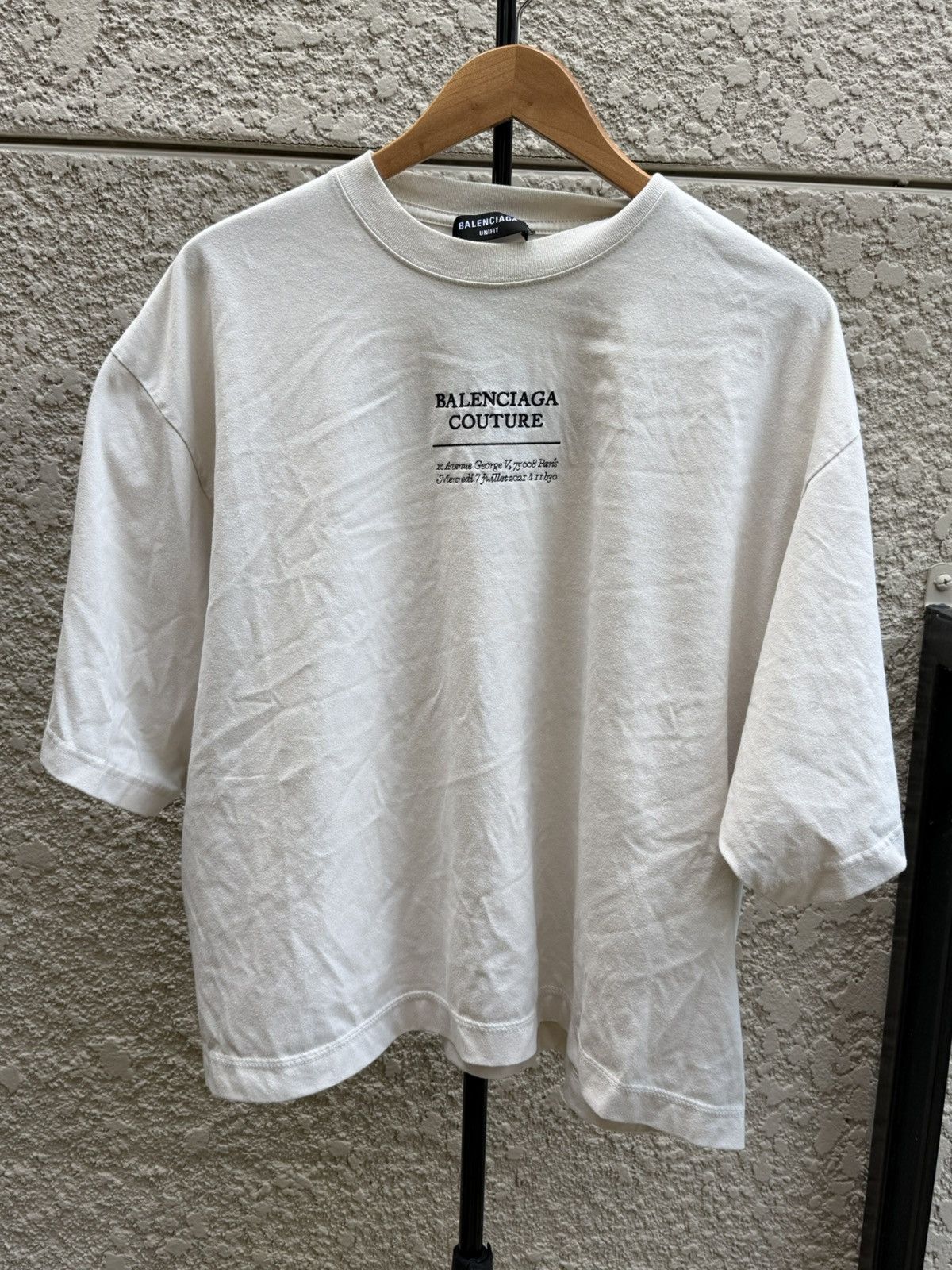Balenciaga [Relisting at $350 in 48 hours] Balenciaga Couture t-shirt Size US S / EU 44-46 / 1 - 1 Thumbnail