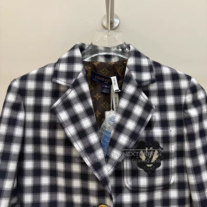 Louis Vuitton Louis Vuitton SS23 checked Logo printed single-breasted bl Size XS / US 0-2 / IT 36-38 - 3 Thumbnail