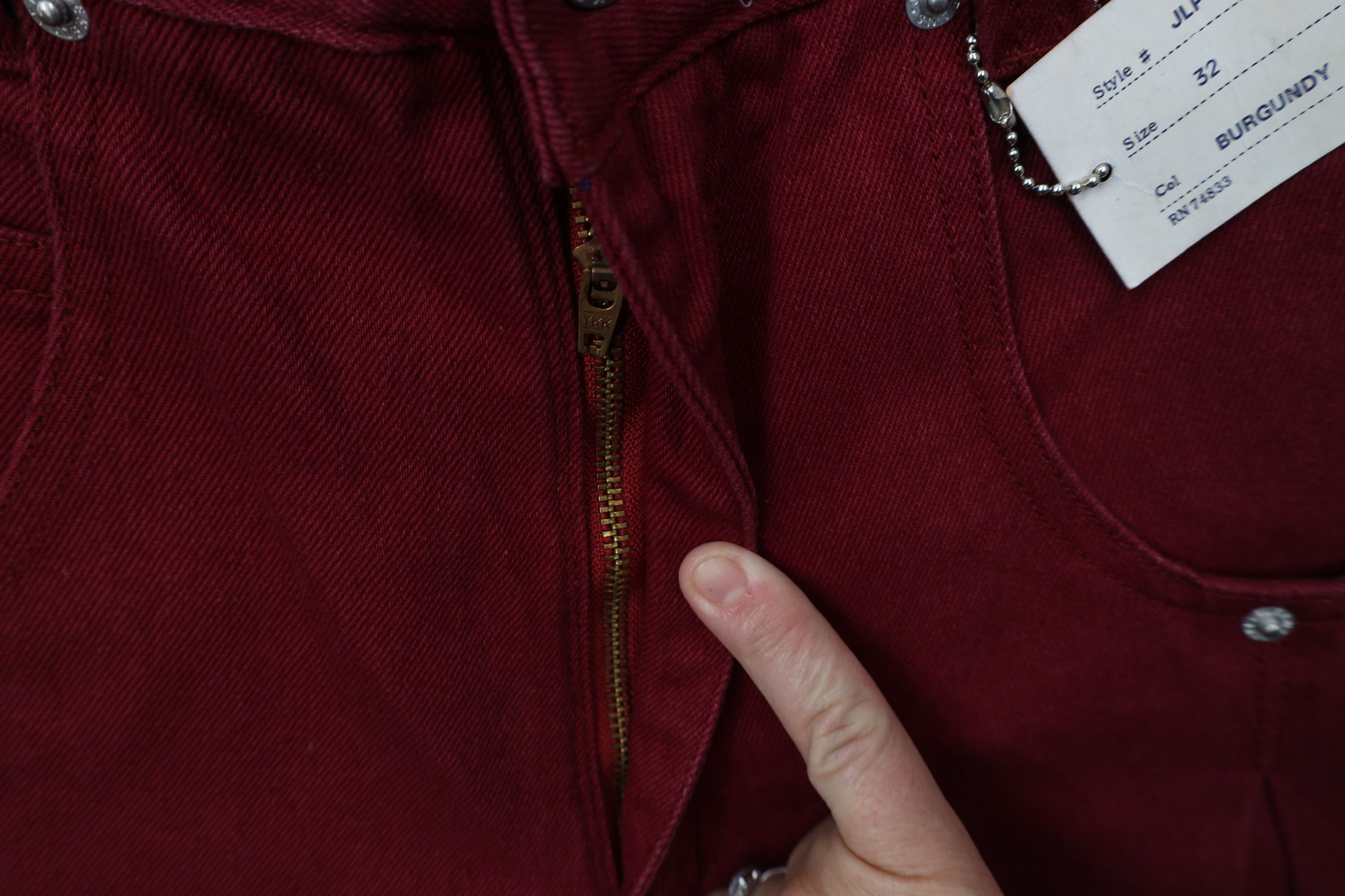 Vintage Deadstock Vintage 90s Streetwear Skateboard Jeans Burgundy Size US 32 / EU 48 - 7 Thumbnail