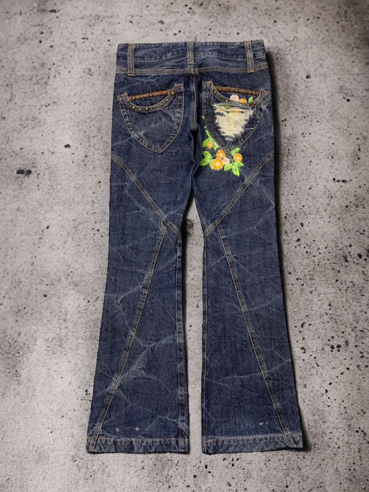If Six Was Nine × Tornado Mart Azul Pure Japan Flared Geometrical Studded Craft Denim Pants Size US 30 / EU 46 - 2 Thumbnail