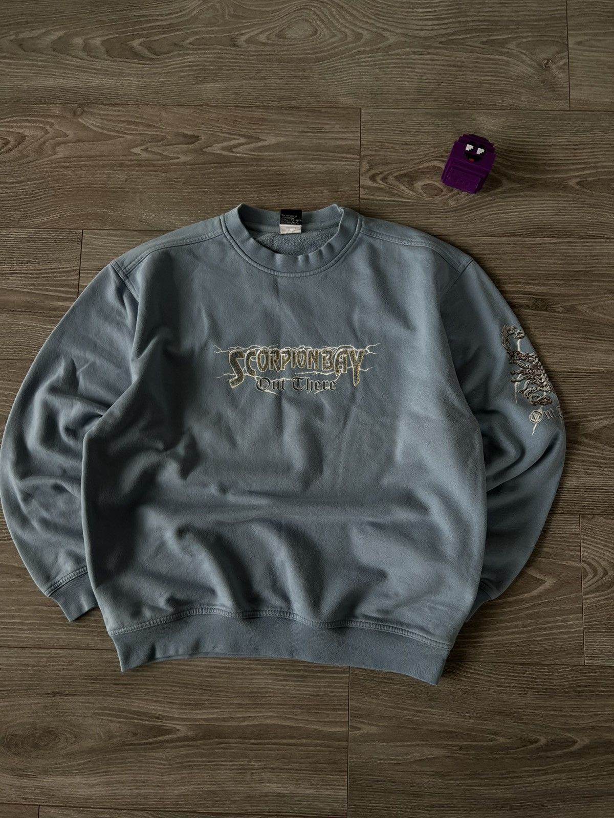 Vintage Vintage Y2K Scorpion Bay Overprint Blue American Sweatshirt Size US M / EU 48-50 / 2 - 7 Thumbnail