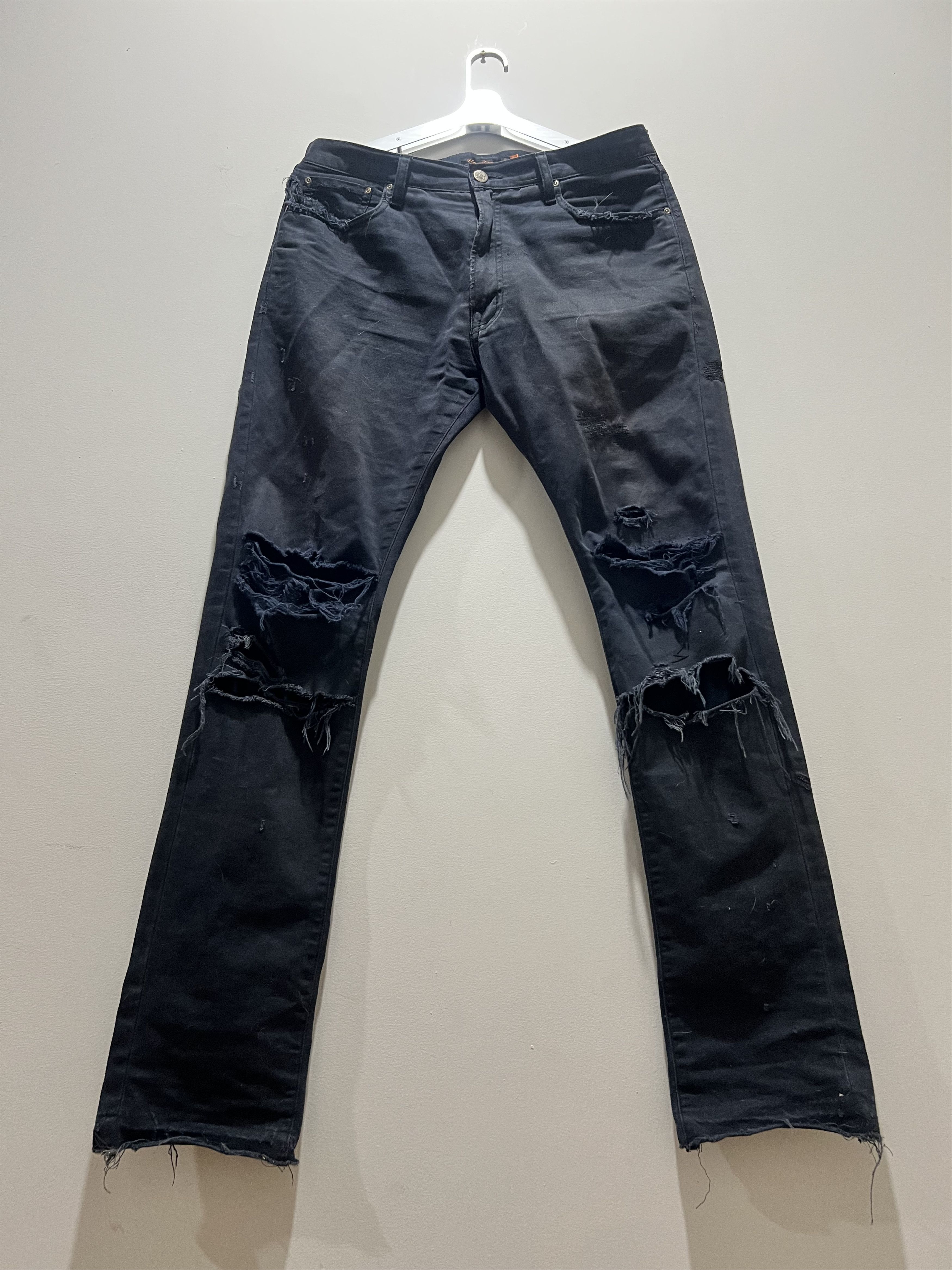 Undercover SS05 Graffiti Patch Distressed Dark Navy Twill Jeans Size US 32 / EU 48 - 2 Thumbnail