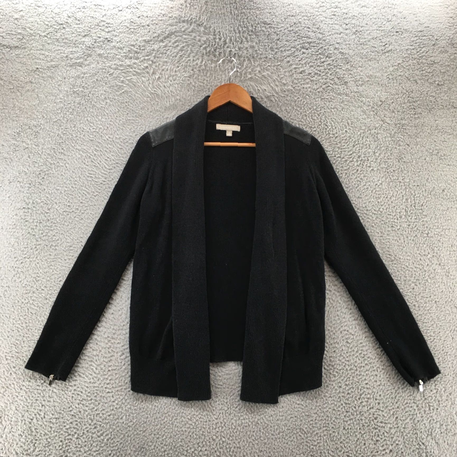 Banana Republic Banana Republic Cardigan Sweater Womens M Black Cotton Blend Long Sleeve Open Cardigan Size M / US 6-8 / IT 42-44 - 2 Thumbnail