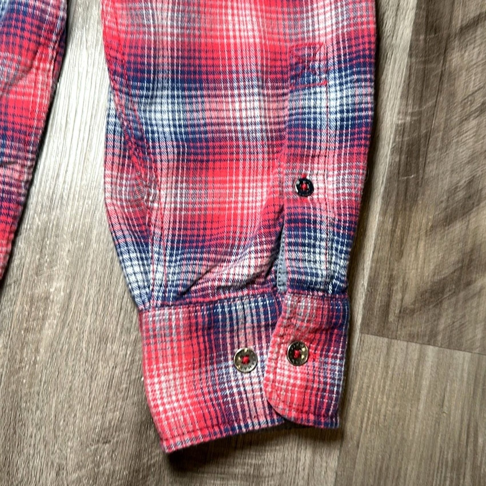 Tommy Bahama VINTAGE Tommy Bahama Canyon Beach Flannel Long Sleeve Button Down Shirt Mens Large Red Size US L / EU 52-54 / 3 - 4 Thumbnail