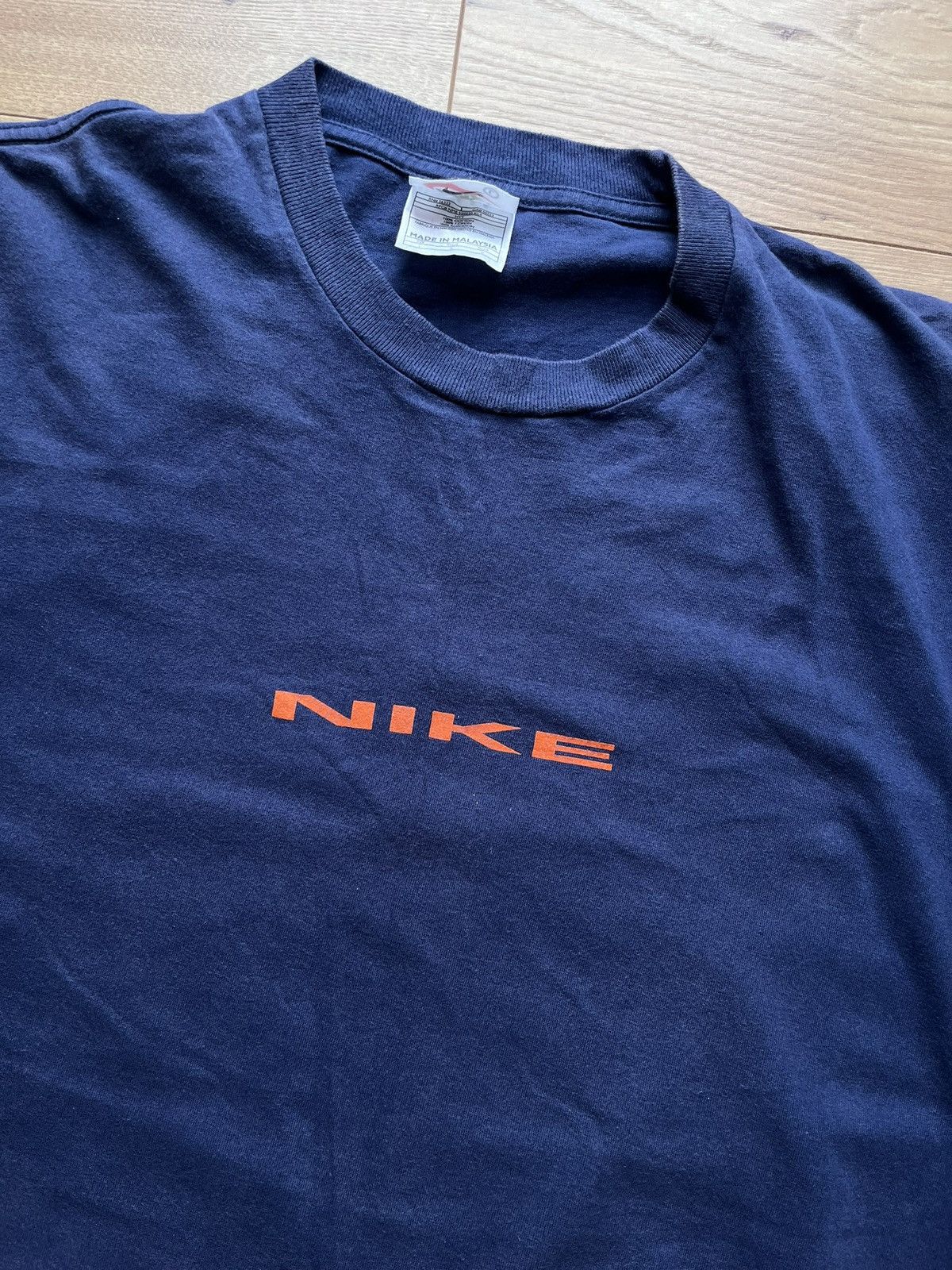 Nike 90’s NIKE RETRO BIG LOGO TEE SPELLOUT SWOOSH Y2K RARE Size US L / EU 52-54 / 3 - 5 Thumbnail
