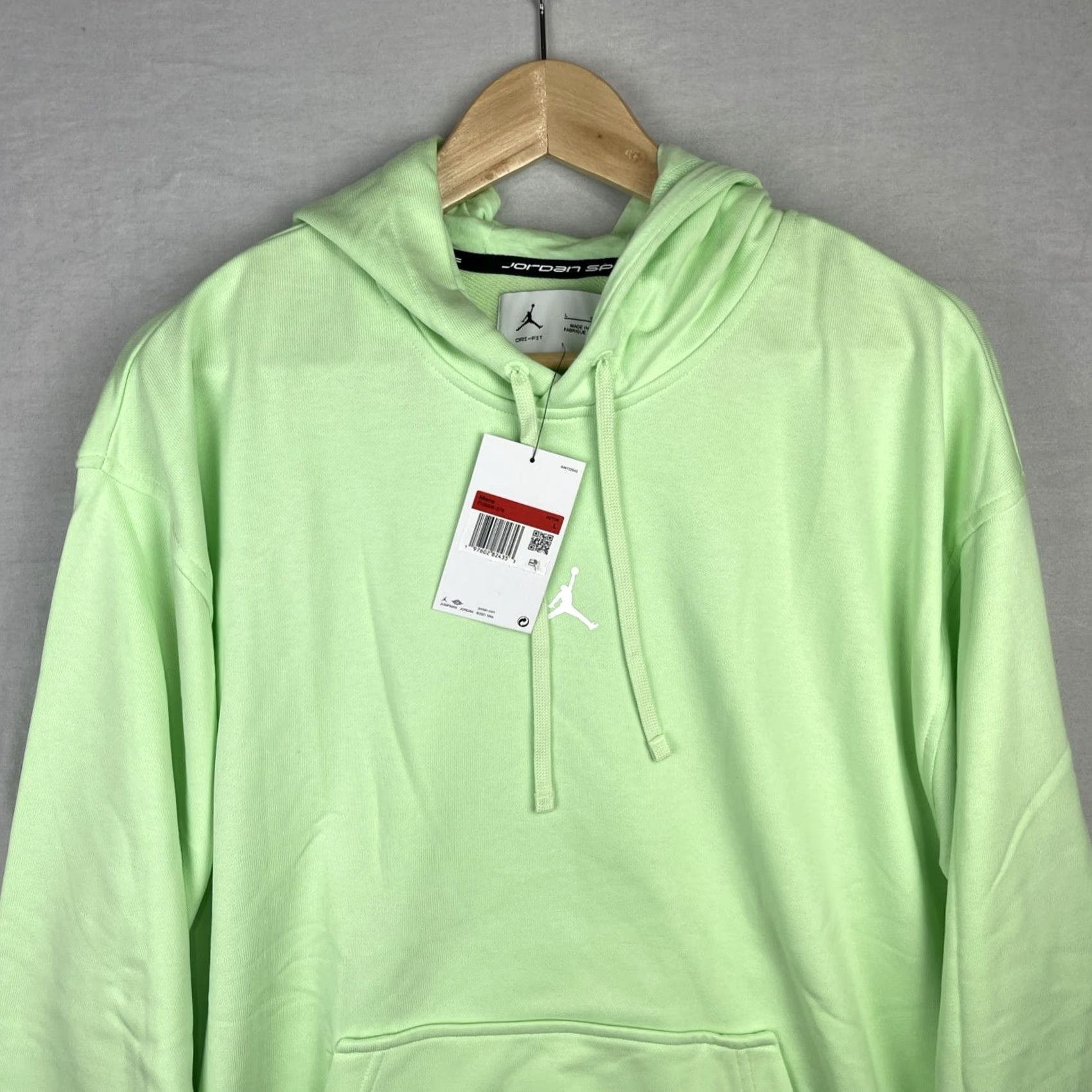 Jordan Brand Air Jordan Hoodie Mens Large Green Sport Dri Fit Pullover Sweatshirt FV8606-376 Size US L / EU 52-54 / 3 - 3 Thumbnail