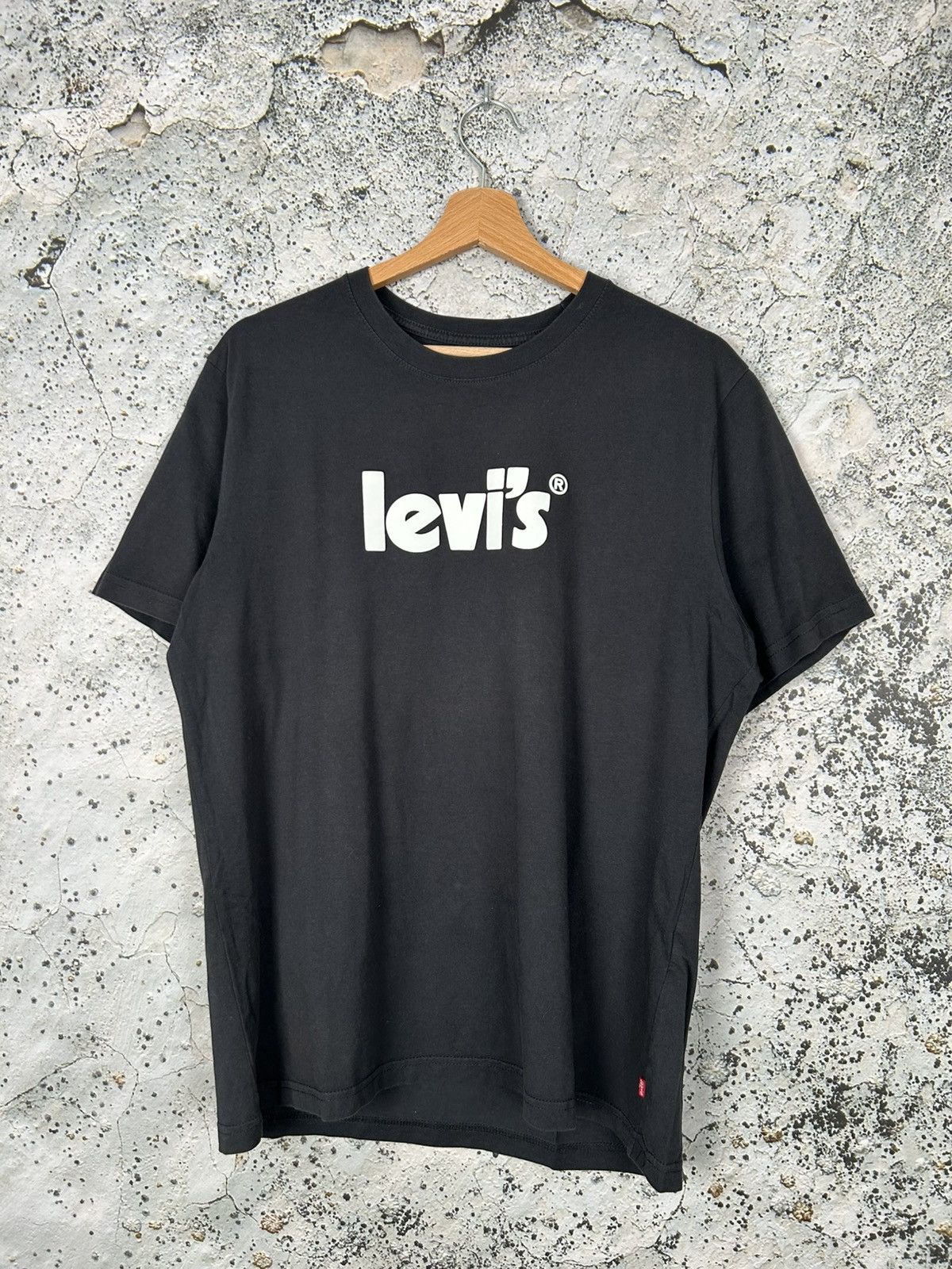 Levi's Levis Logo Graphic Tee Streetwear Black Hype Size US M / EU 48-50 / 2 - 1 Thumbnail