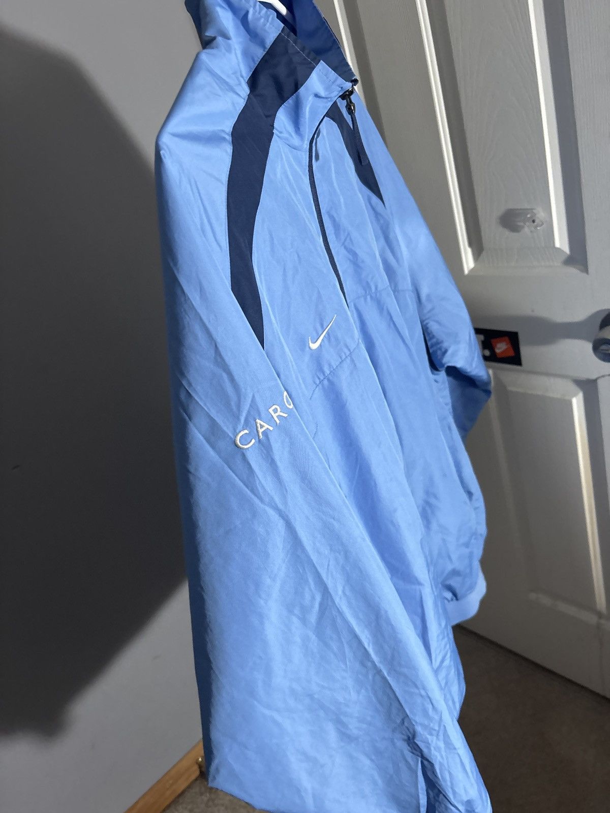 Nike Vintage x UNC x Nike x Windbreaker Size US L / EU 52-54 / 3 - 2 Thumbnail
