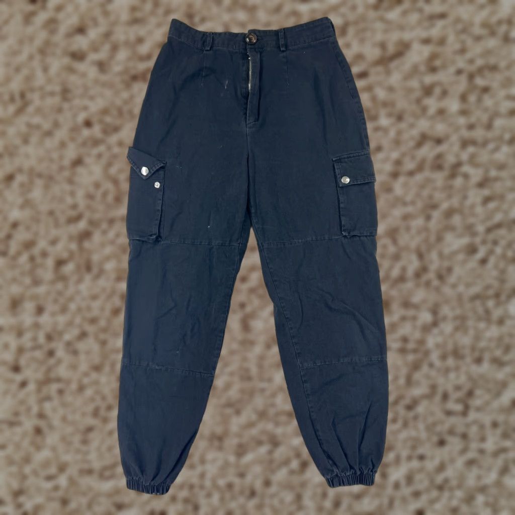 Nasty Gal Nasty Gal Pants Womens 2 Cargo Jogger Twill Black 100% Cotton Adult Regular Inseam 23in High Rise 2 Pocket End: Womens Size 26" / US 2 / IT 38 - 1 Thumbnail