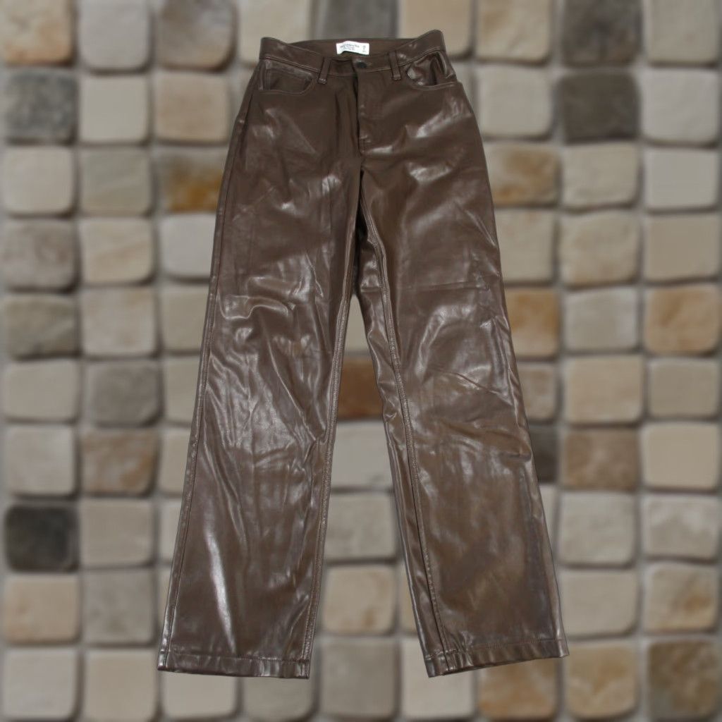 Abercrombie & Fitch Abercrombie & Fitch Pants Womens 28 Straight High Rise Brown Faux Leather Dress Pants 90s Mens? Size 28" / US 6 / IT 42 - 1 Thumbnail