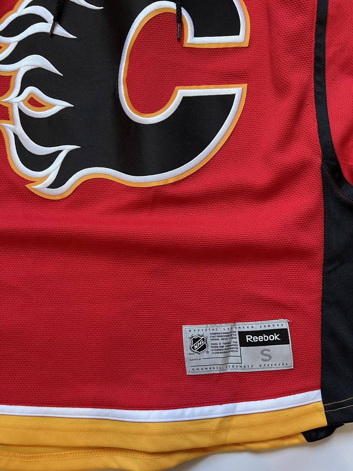 Reebok reebok calgary flames nhl hockey jersey Size US S / EU 44-46 / 1 - 2 Thumbnail
