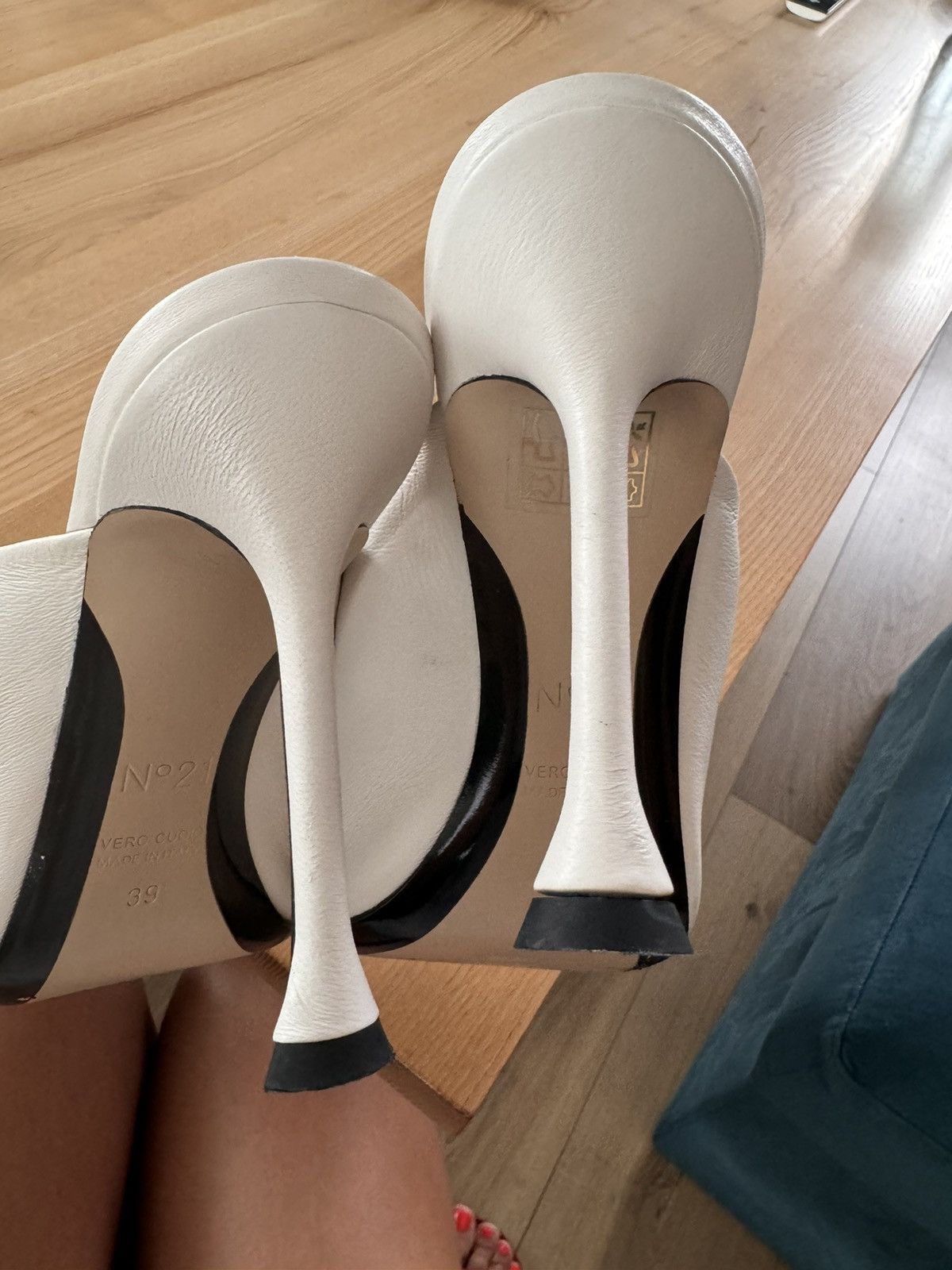 N21 High-heeled flip flops Size US 9 / IT 39 - 4 Thumbnail