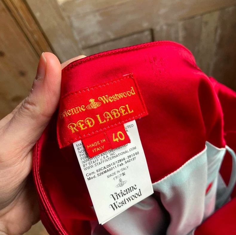Other Vivienne Westwood A red satin baggy skirt Size 26" / US 2 / IT 38 - 6 Thumbnail
